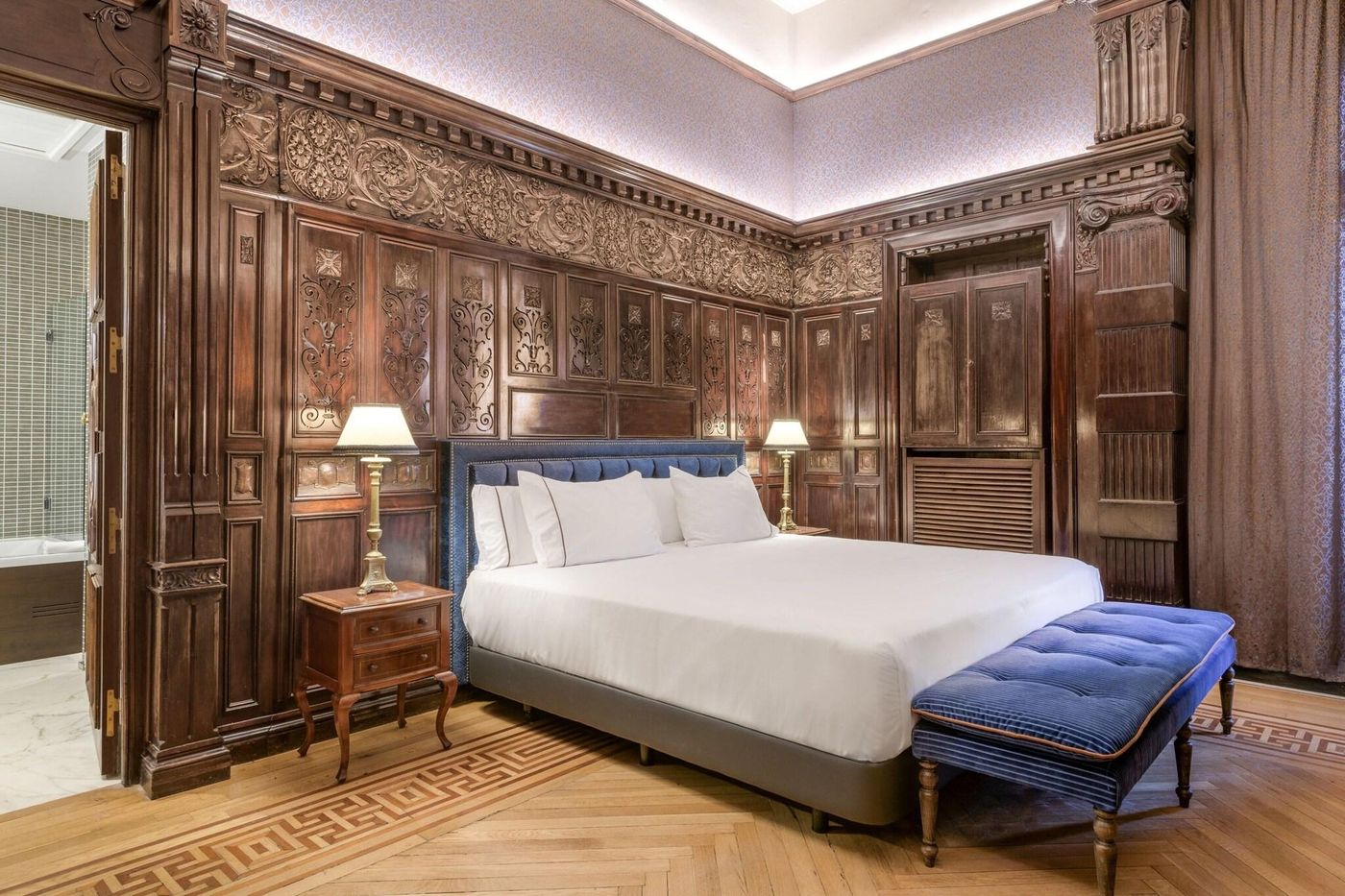 AC-Hotel-Palacio-del-Retiro-Autograph-Collection-Room-63