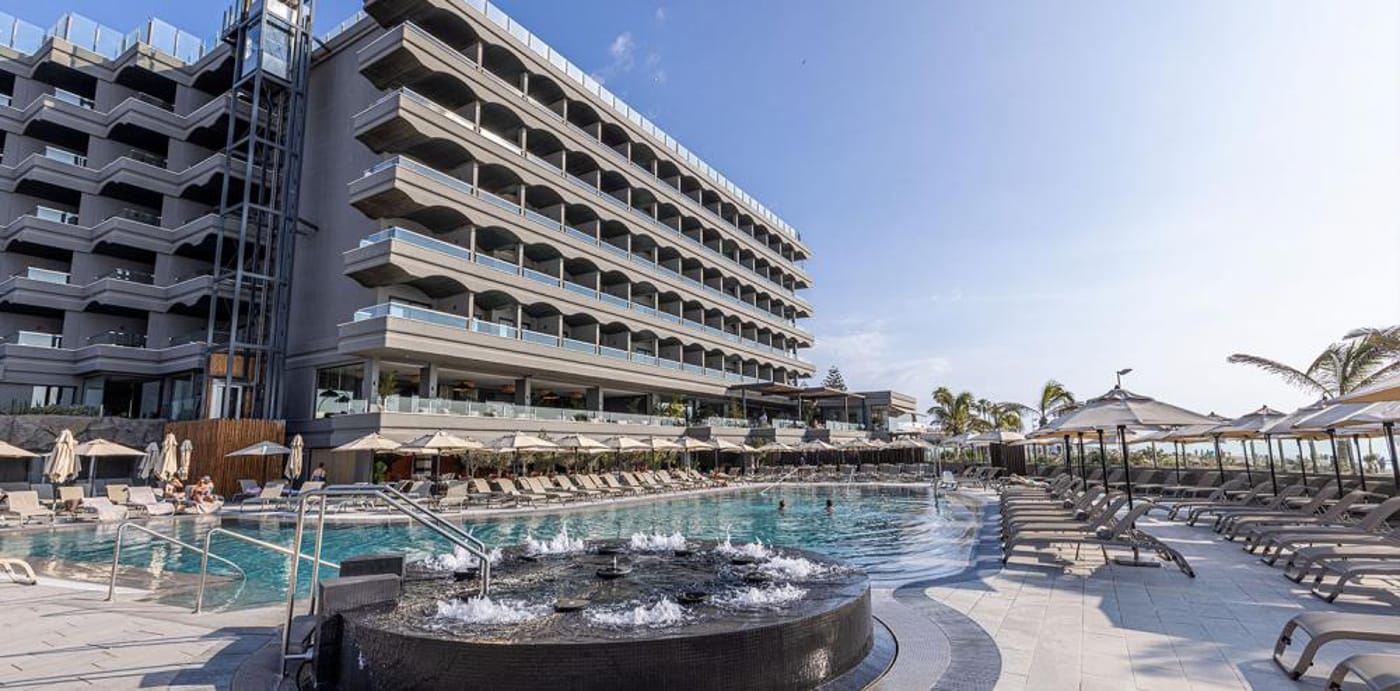 Hotel Faro, a Lopesan Collection Hotel