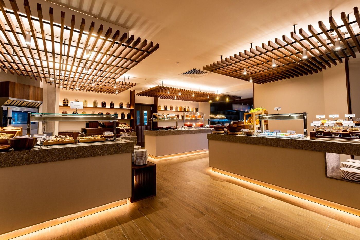 Le-Meridien-St--Julians-Hotel---Spa-Restaurant-56