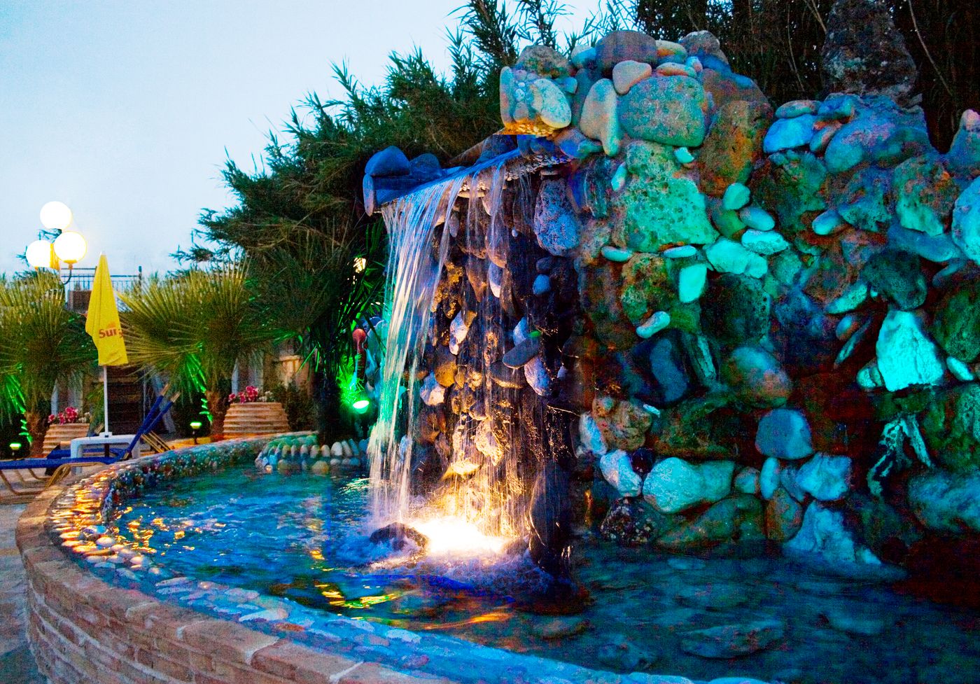 Paradise-Apartments-And-Studios-Bar-25