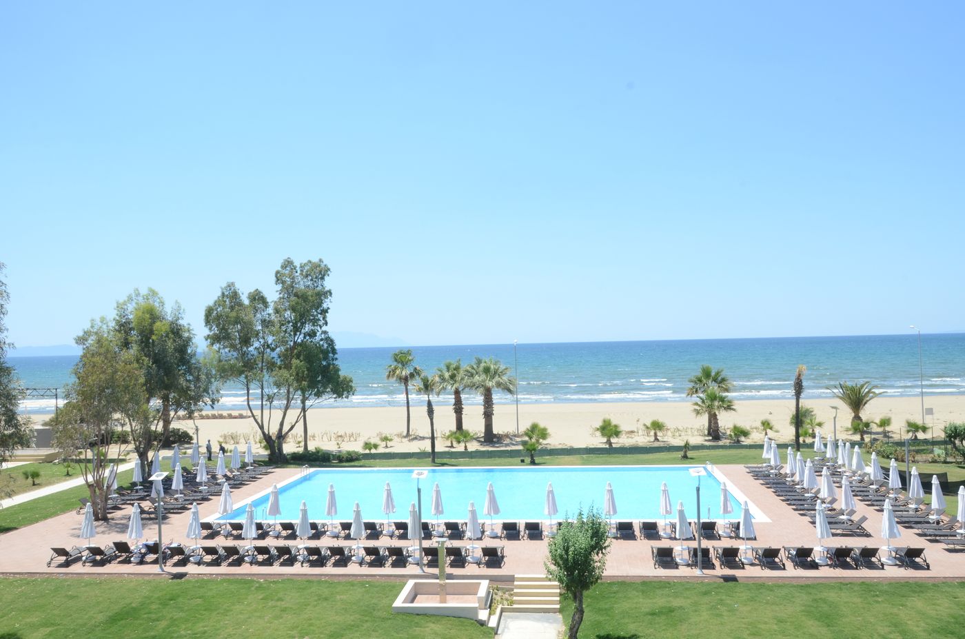 Richmond-Ephesus-Resort-Pool-68