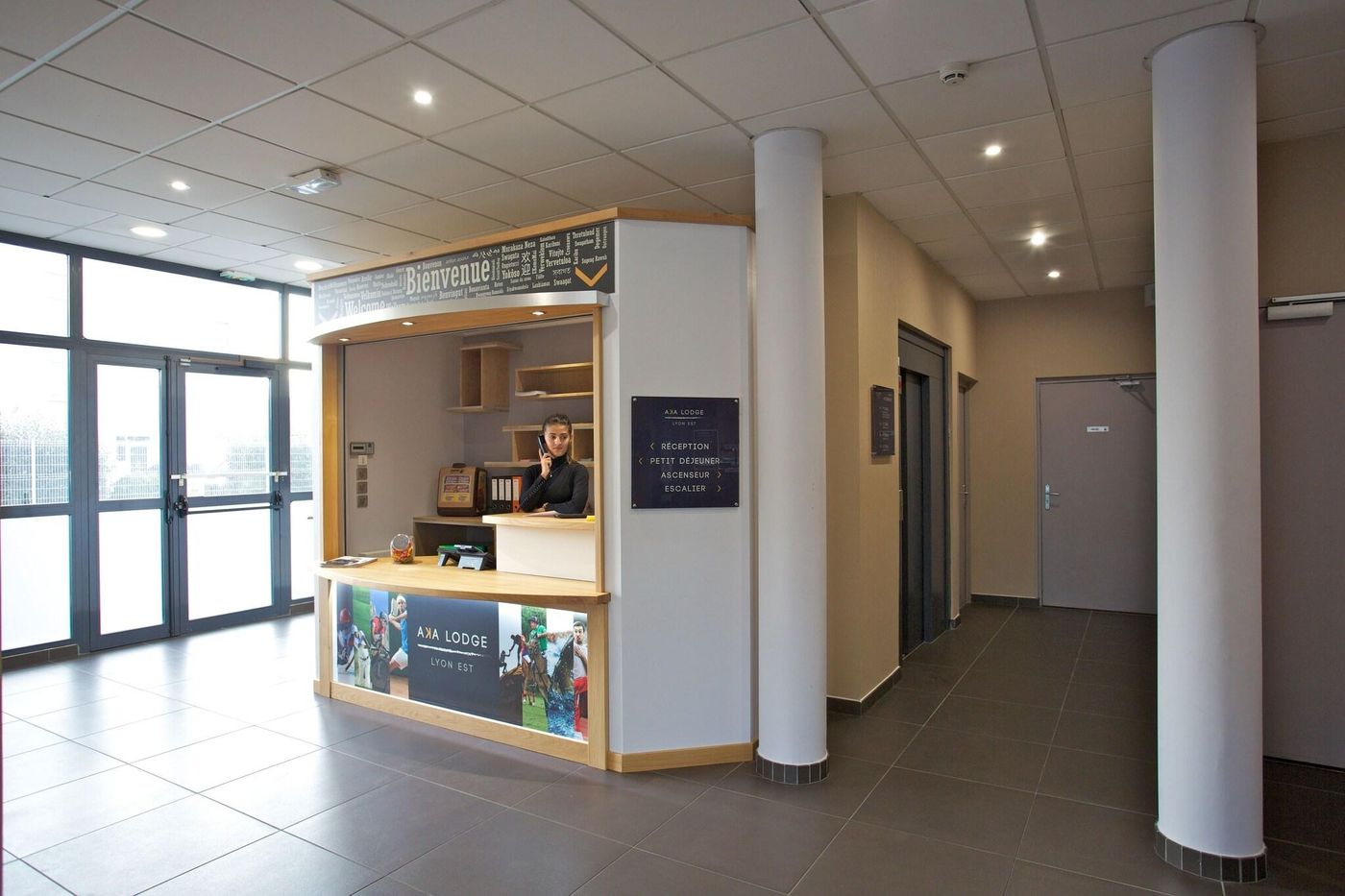 Aka Lodge Lyon Est - France - Meyzieu - Lobby - 2