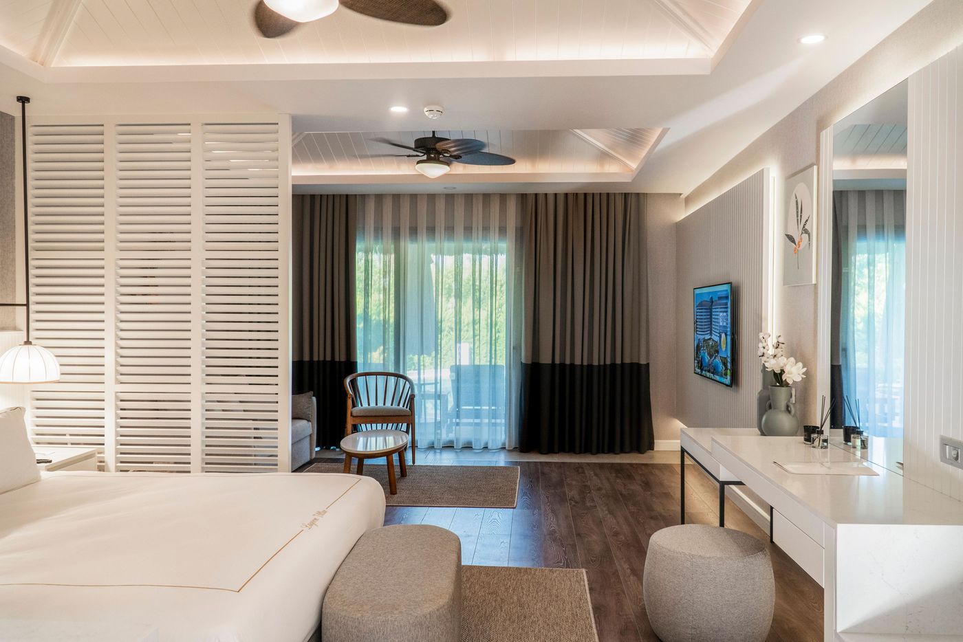 02/09/24 - Royal Wings Hotel