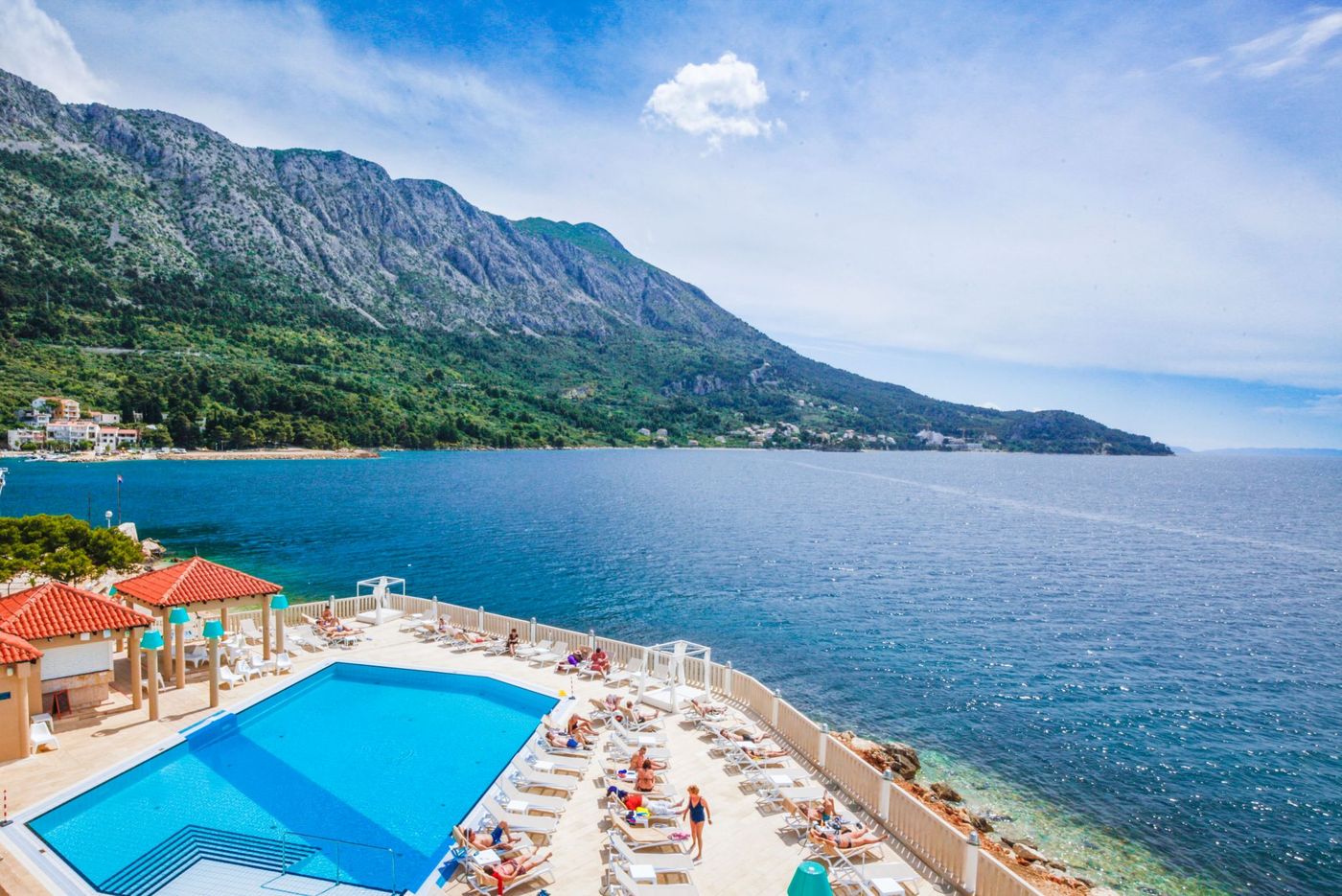 TUI-Blue-Makarska-Pool-27