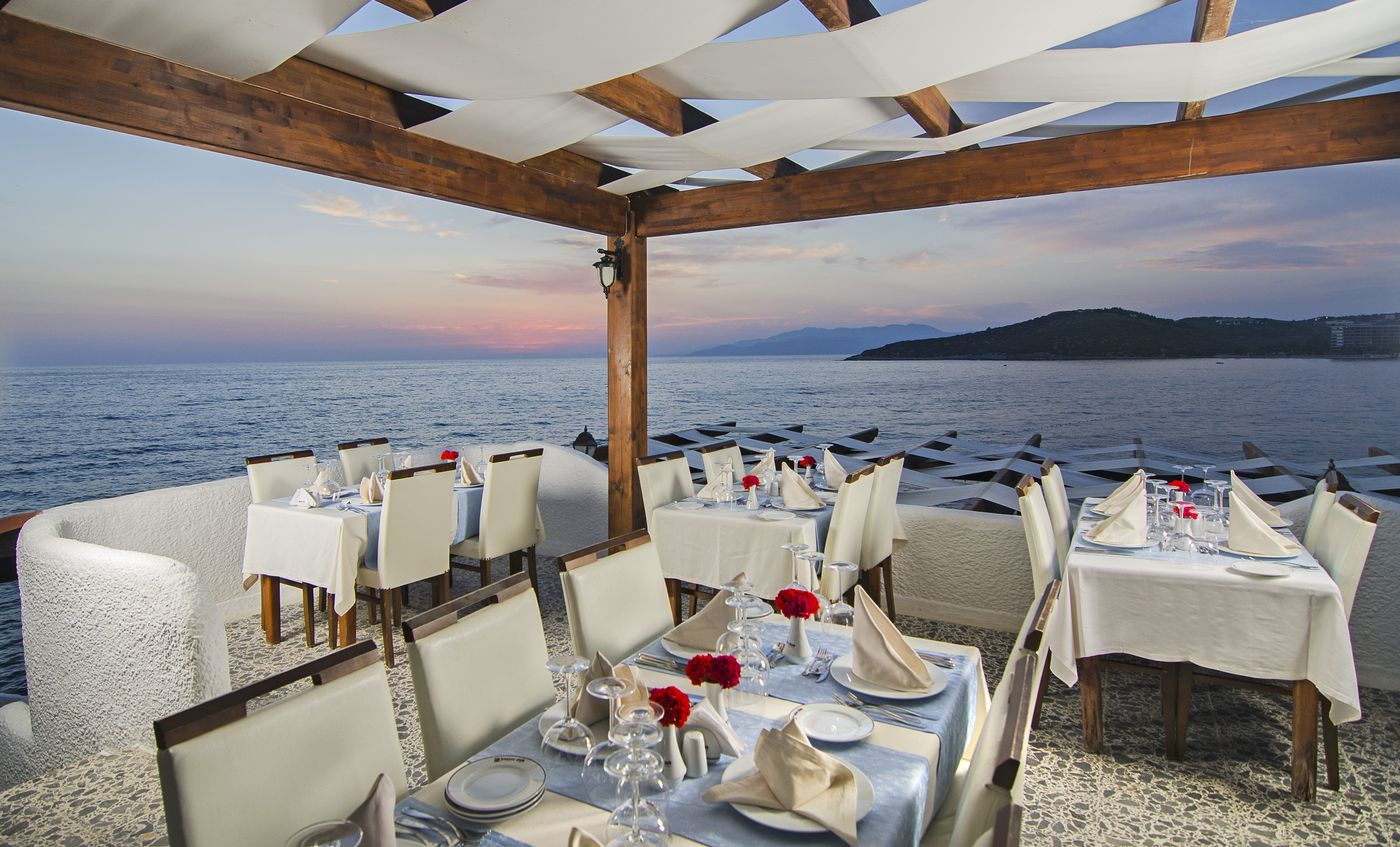 Kustur-Club-Holiday-Village-Restaurant-48