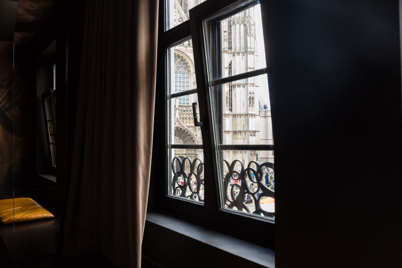 Hotel O Kathedral-Belgium-ANTWERP-Room-9