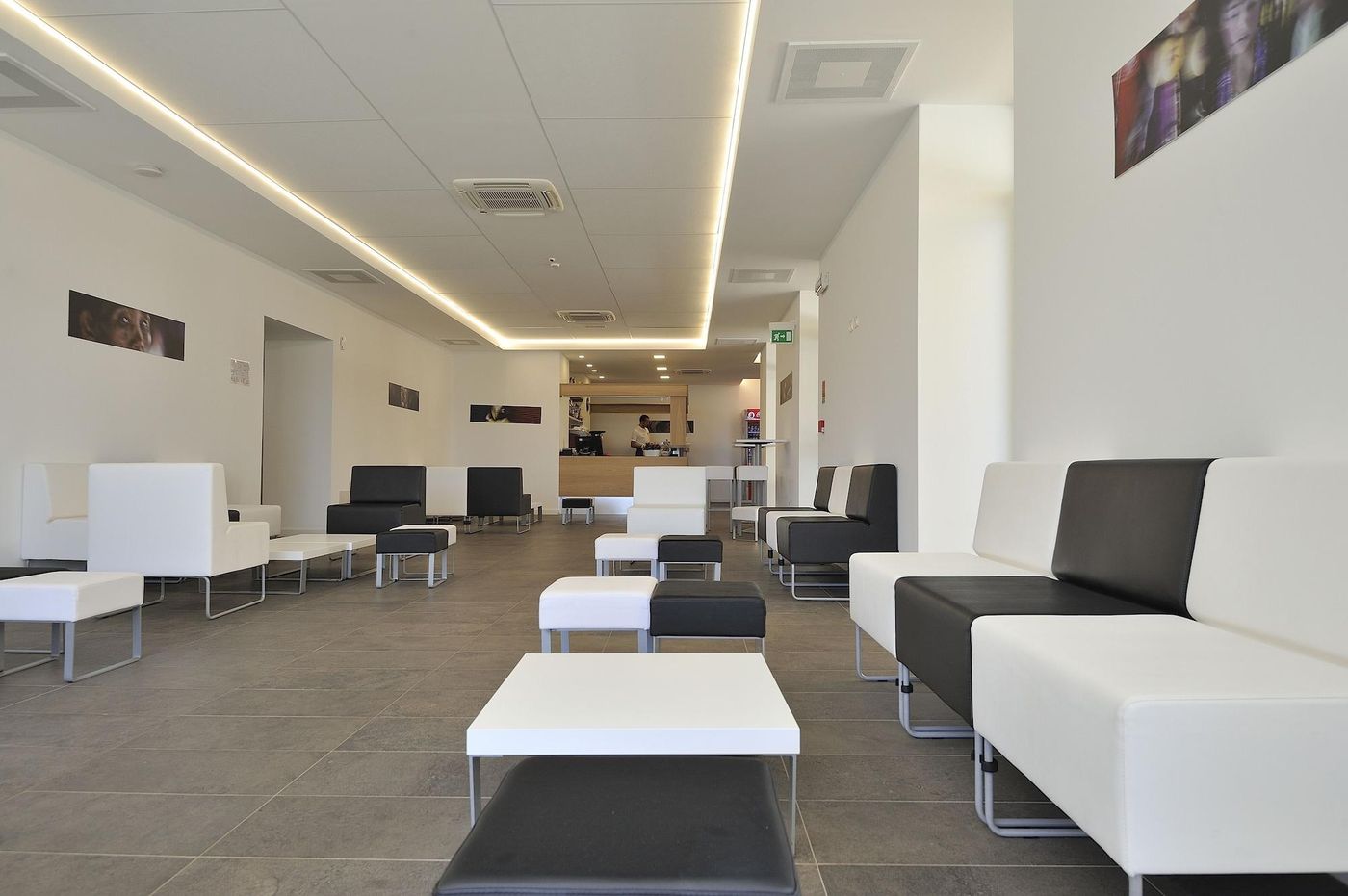 Hotel-Club-Torre-Salinas---Adults-Only-Bar-35