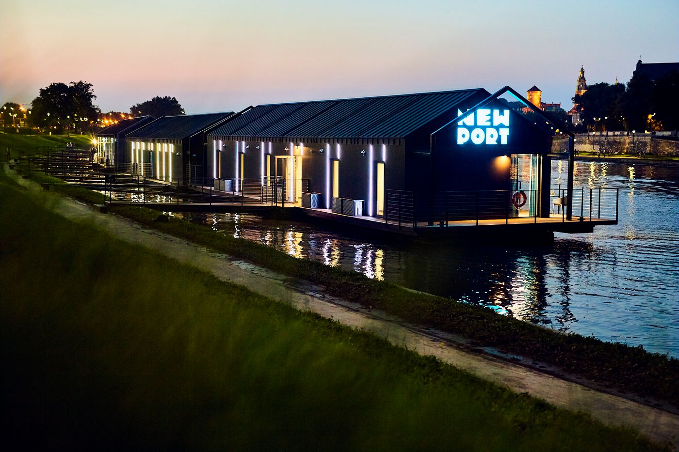 New-Port-Hotel-General-view-47