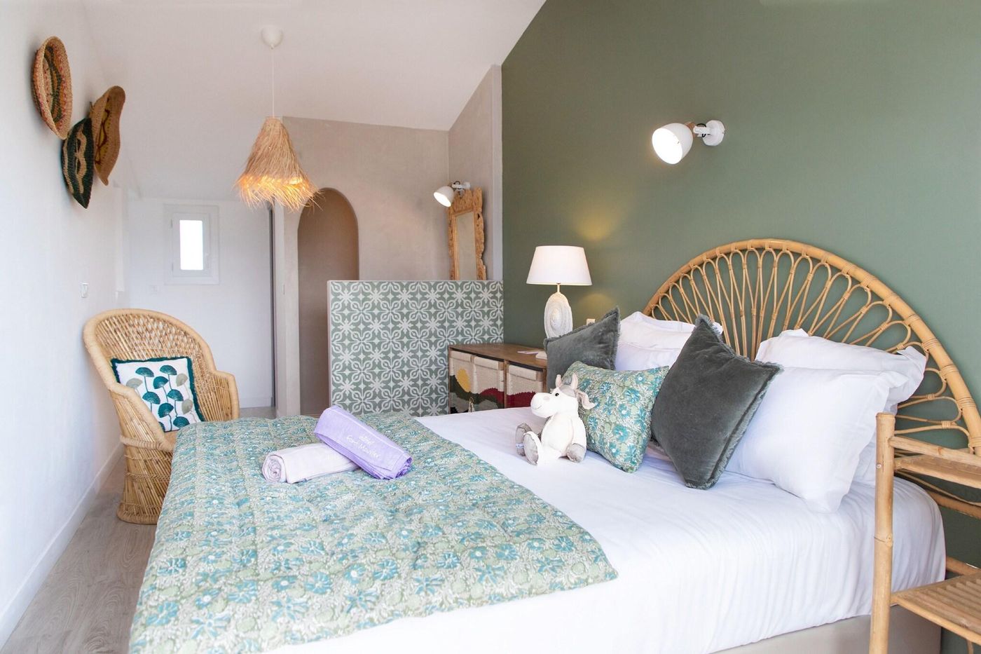 Font-Mourier-Hotel-Room-32