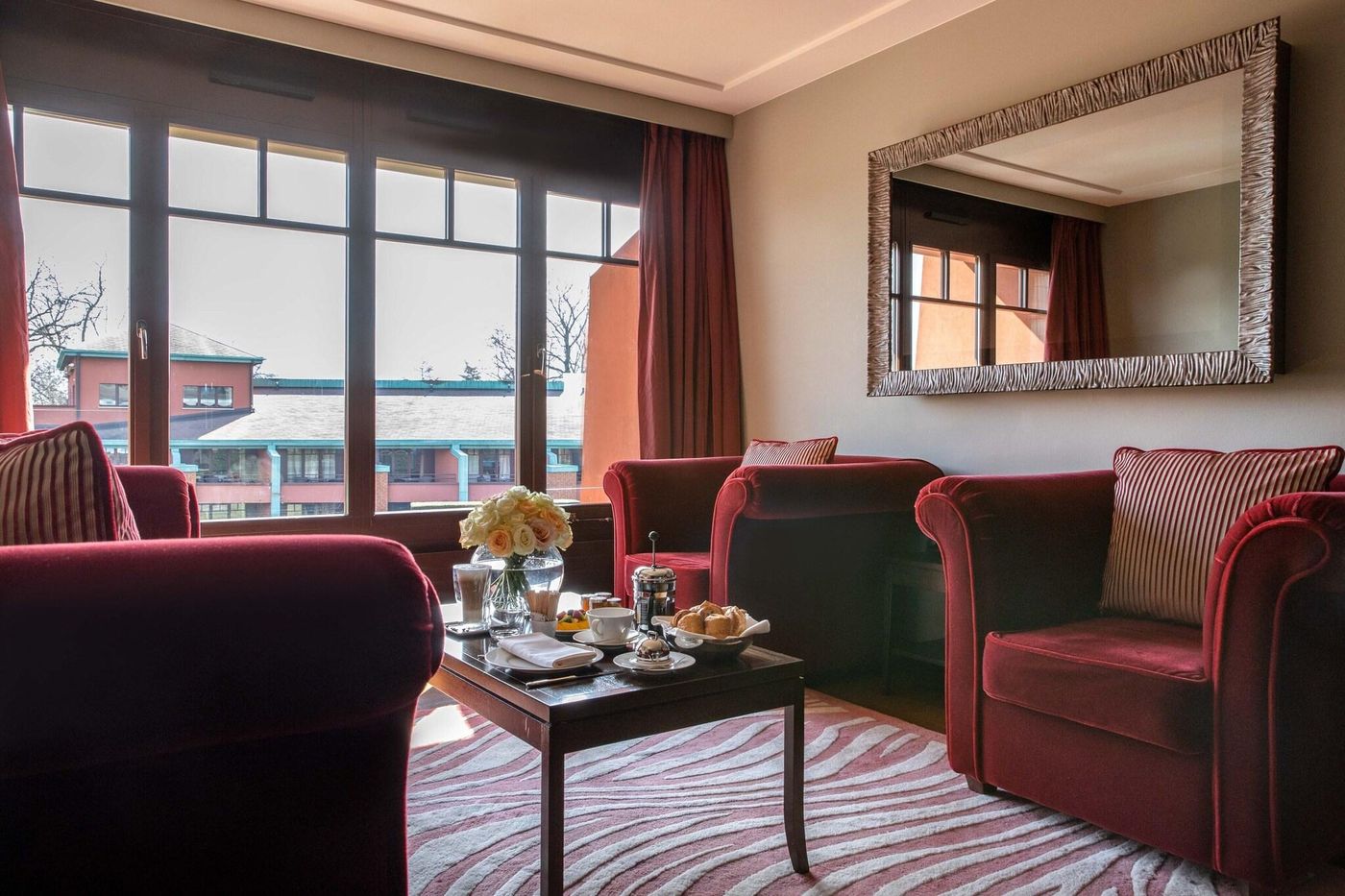 La-Reserve-Geneve---Hotel-Spa-and-Villa-Room-16