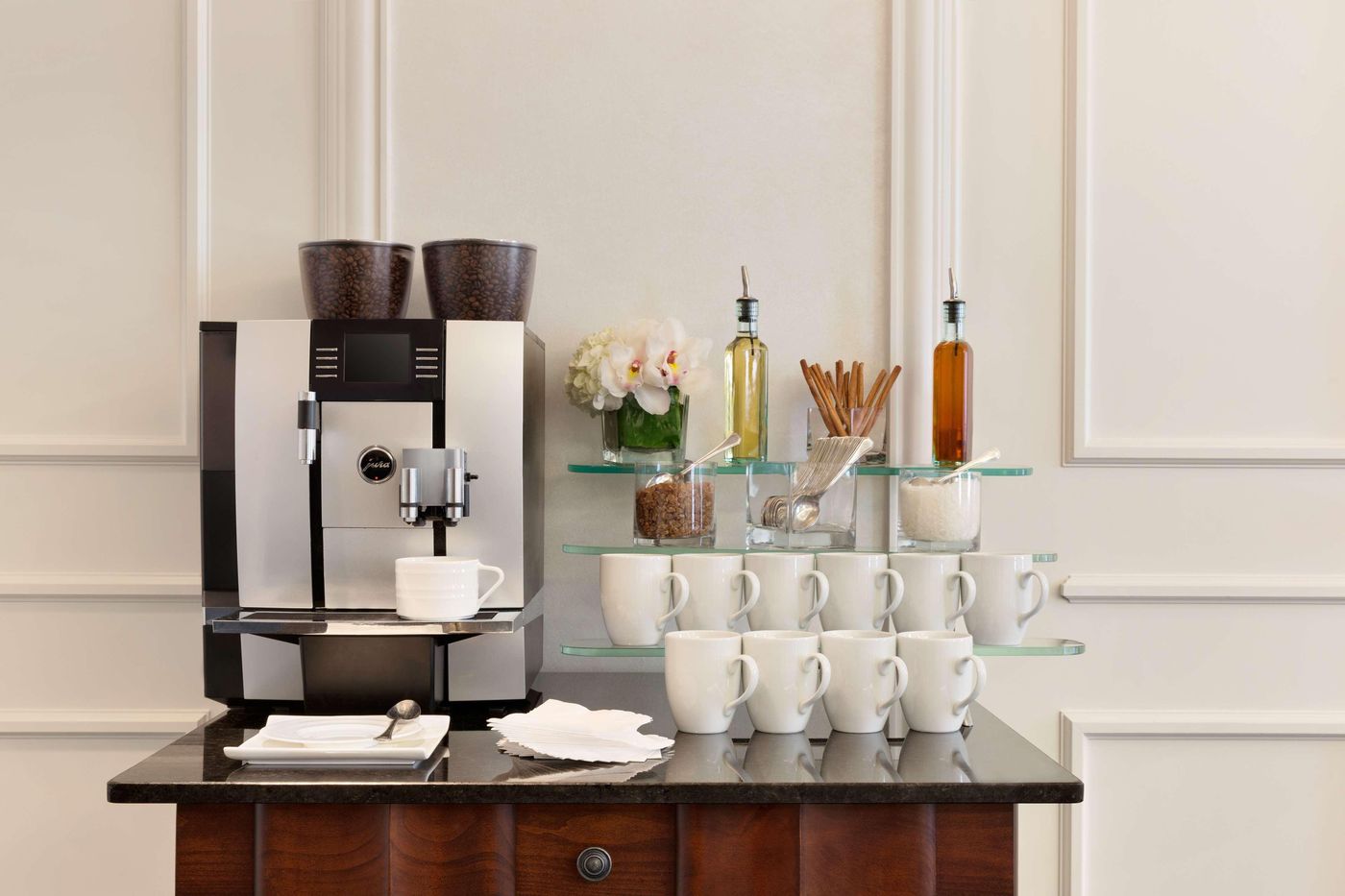 Fairmont-Vancouver-Restaurant-21