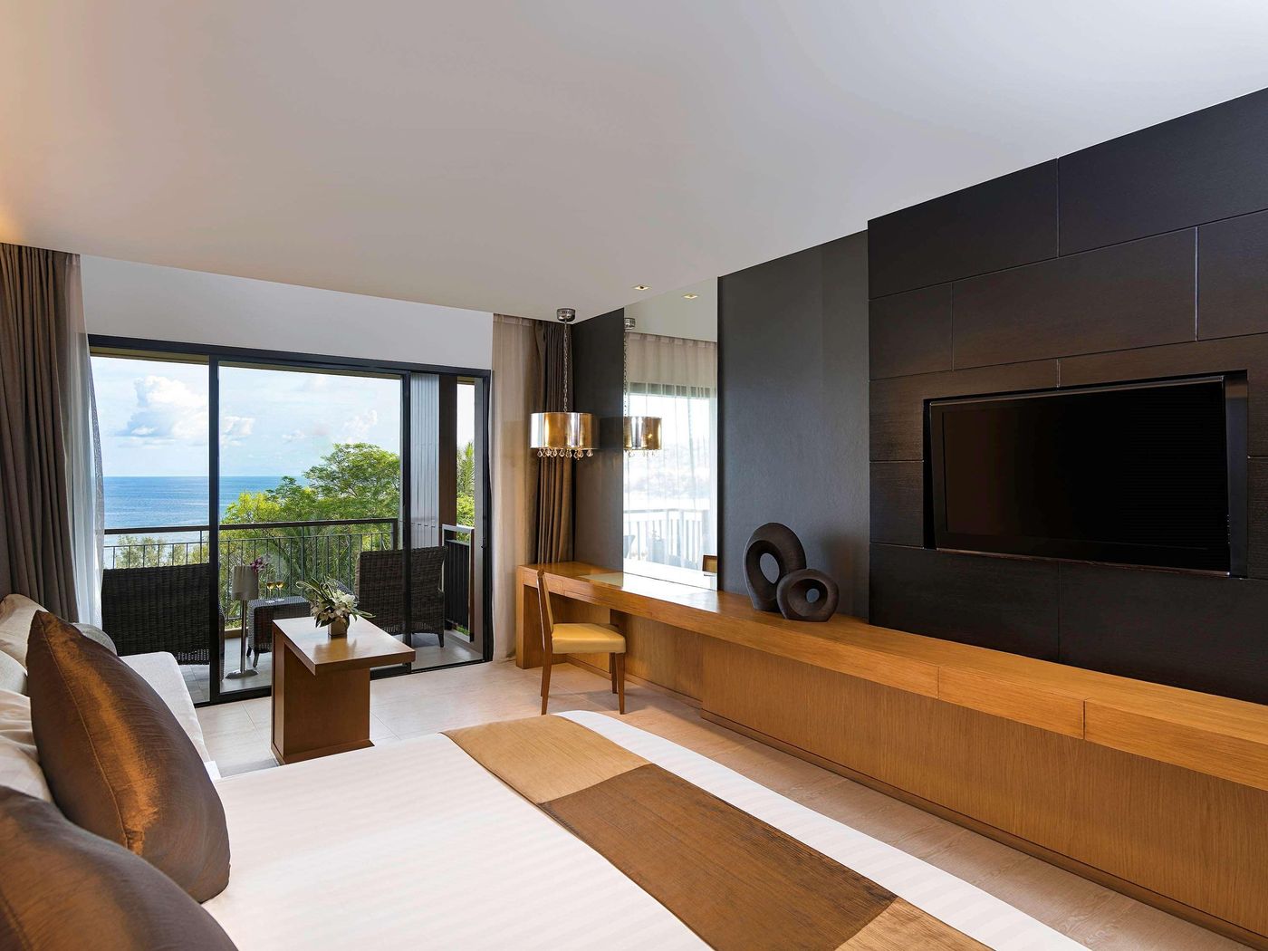 Avista-Resort---Spa-Room-26