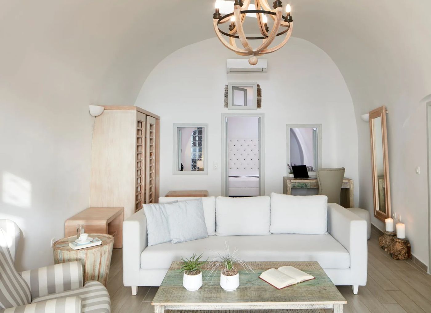 Belvedere-Suites-Room-7