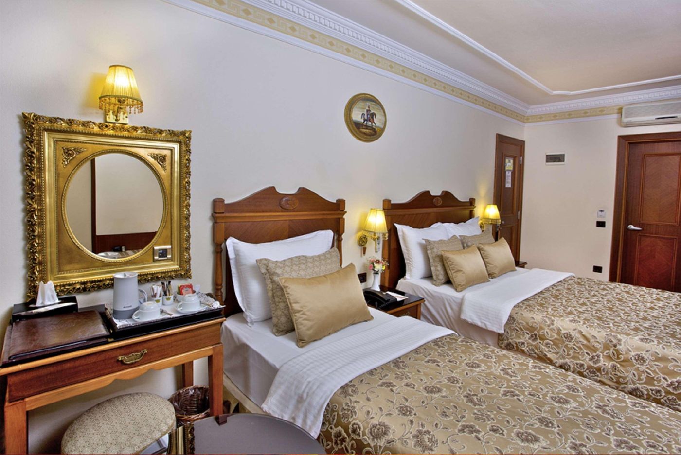 Best-Western-Empire-Palace-Room-25