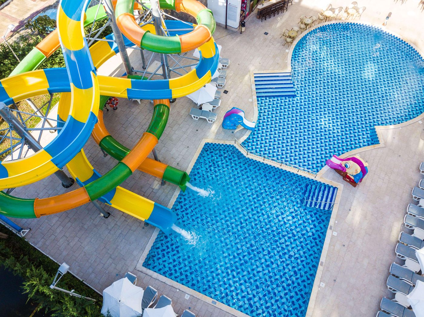 Best-Western-Plus-Premium-Inn-Pool-2