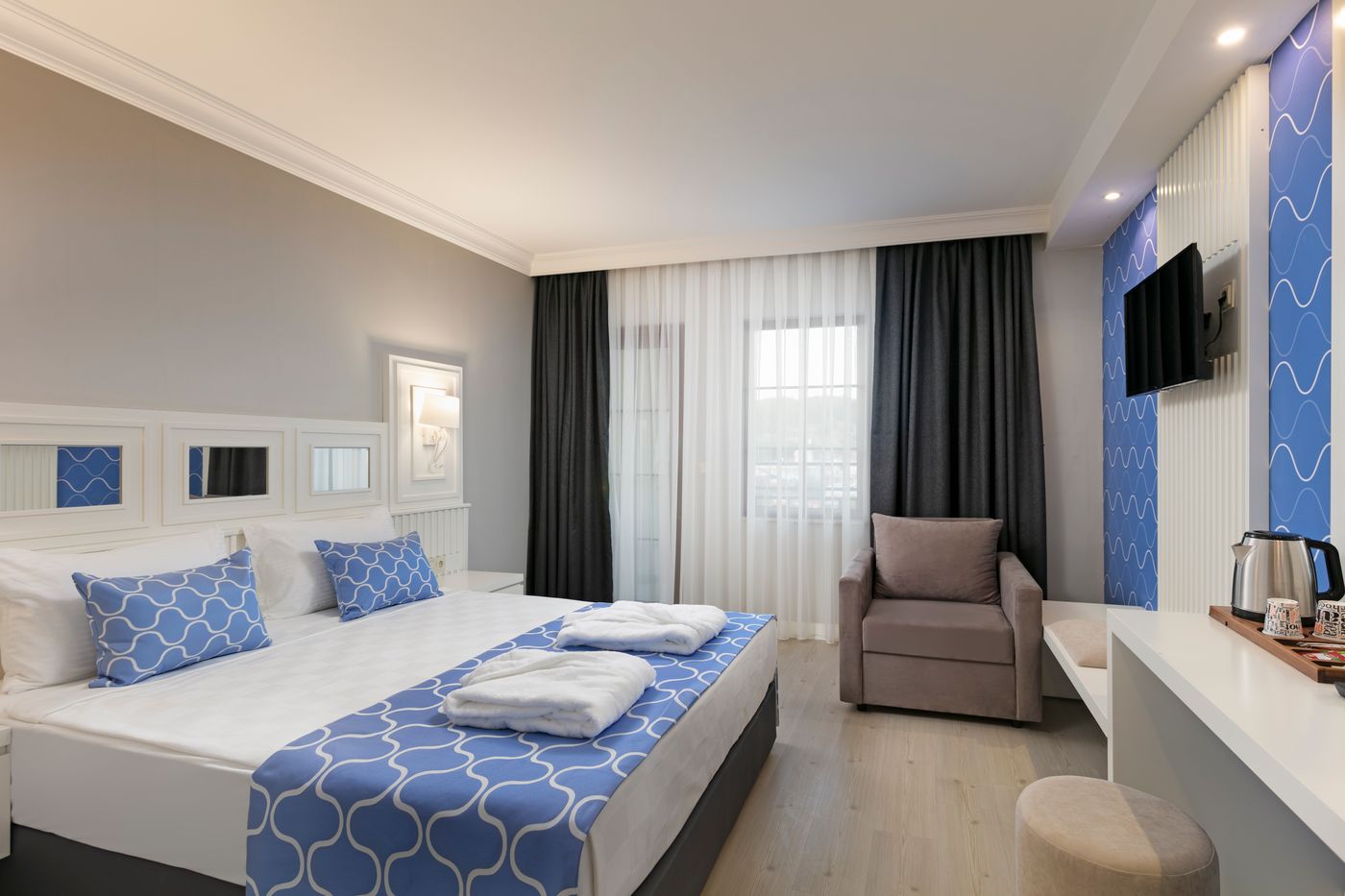 Loxia Comfort Club Side