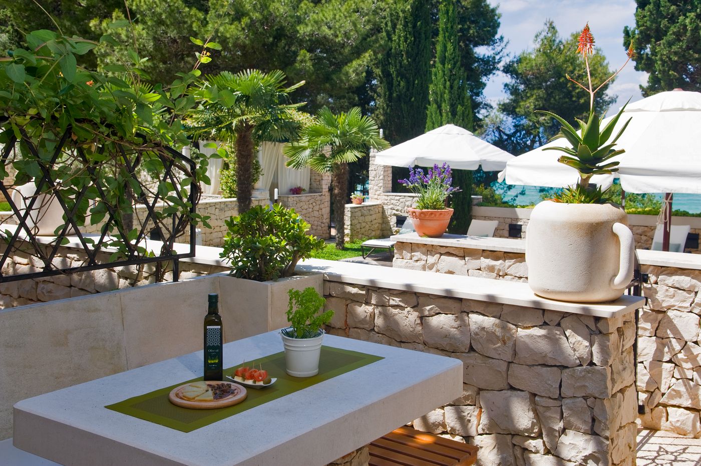 Bracka-Perla---Adults-Only-Bar-9