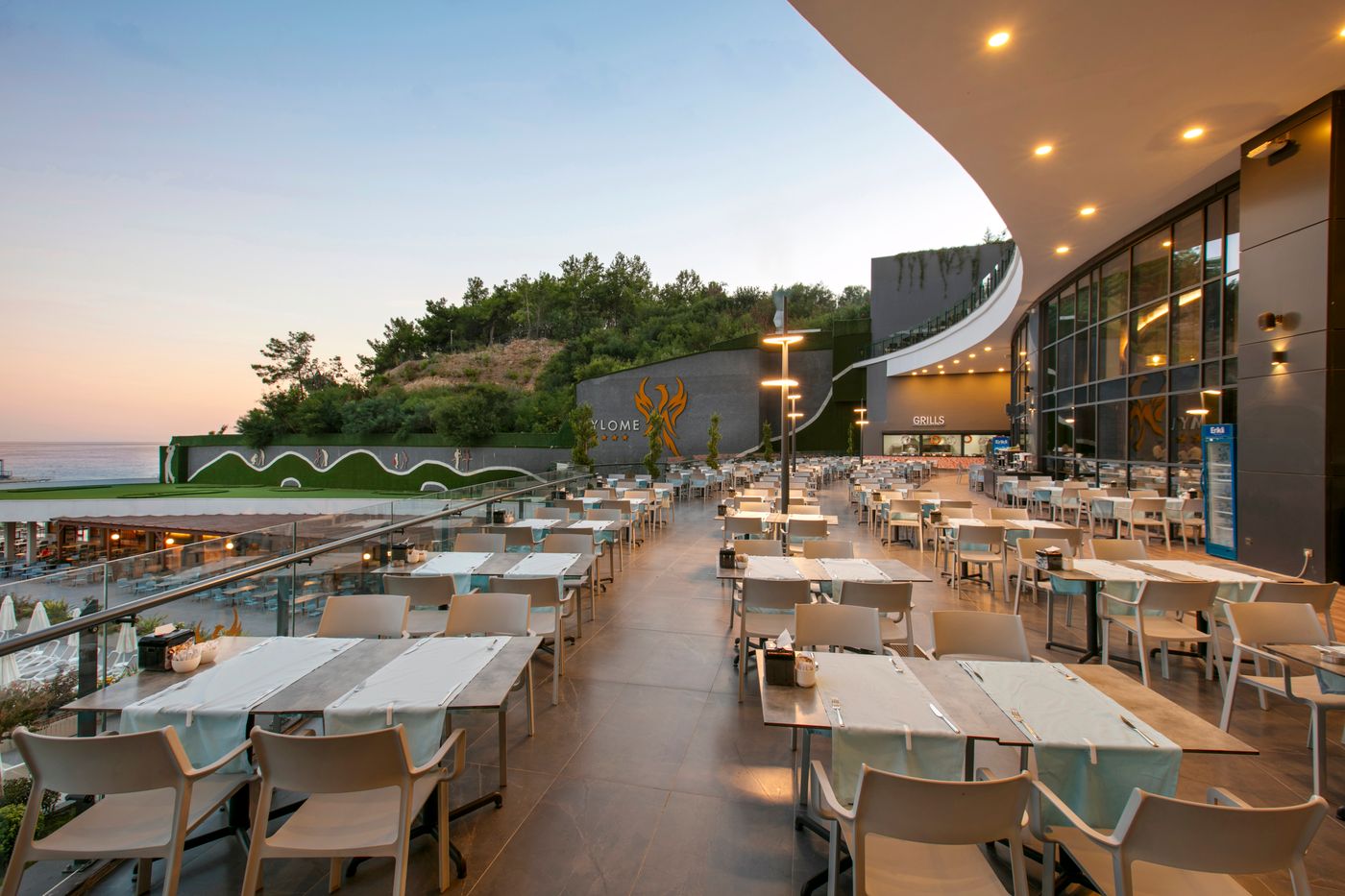 Mylome Luxury Hotel & Resort