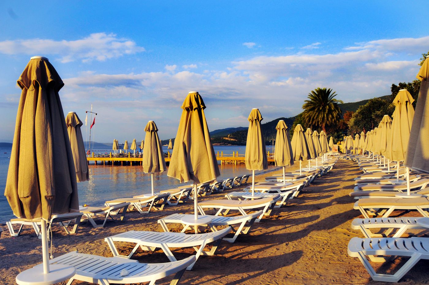 Izer Hotel & Beach Club