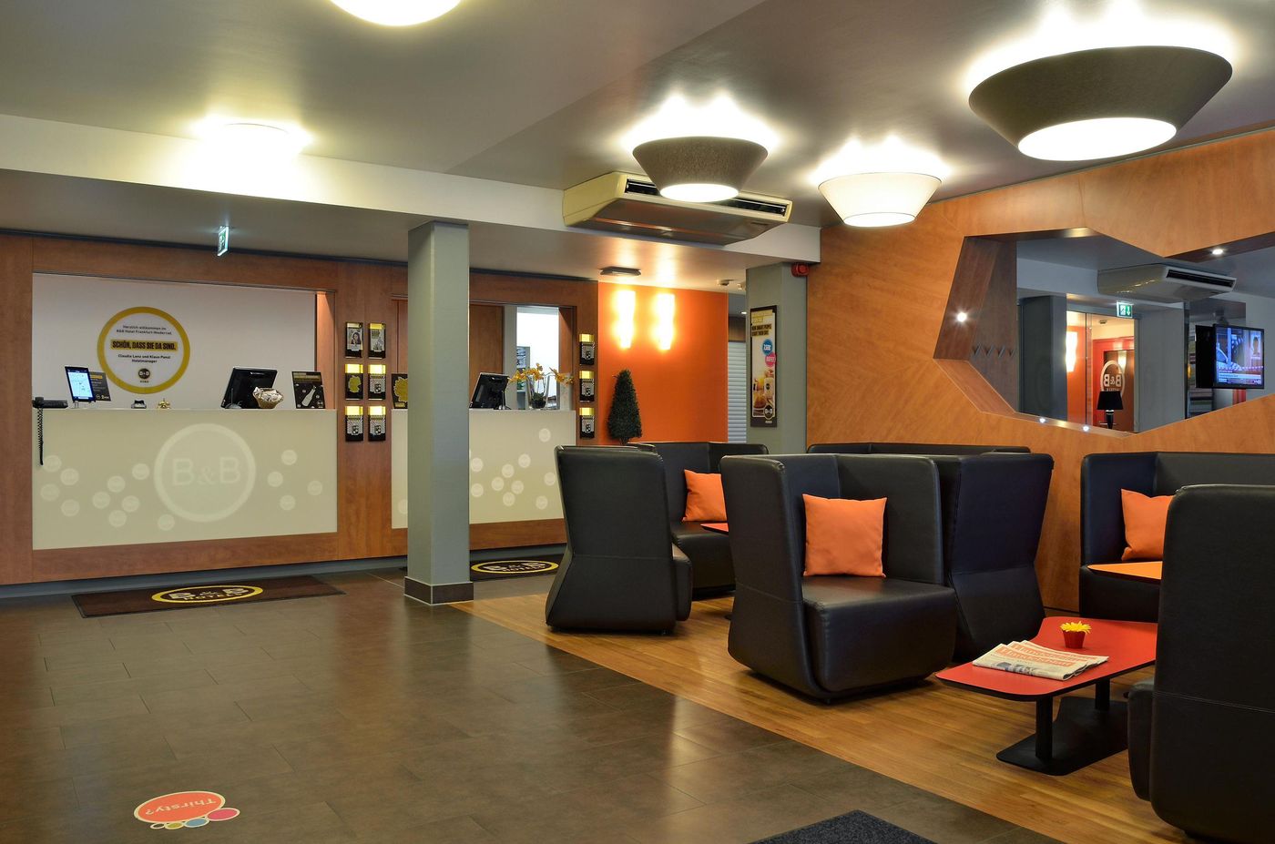 B&B Hotel Frankfurt-Niederrad - Germany - Frankfurt am Main - Lobby - 6