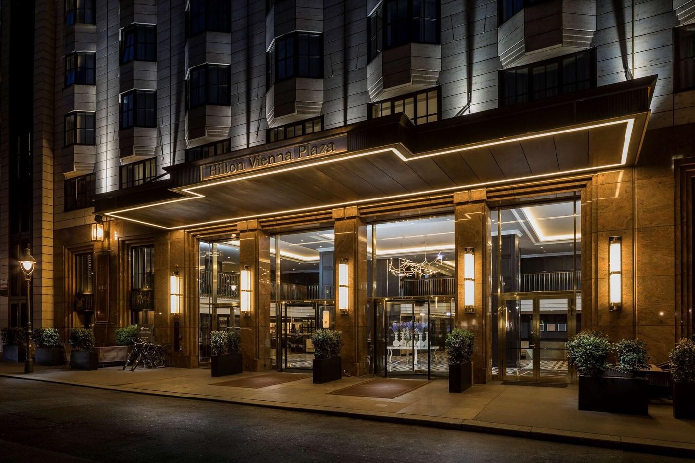 Hilton Vienna Plaza - Austria - VIENNA - General view - 1