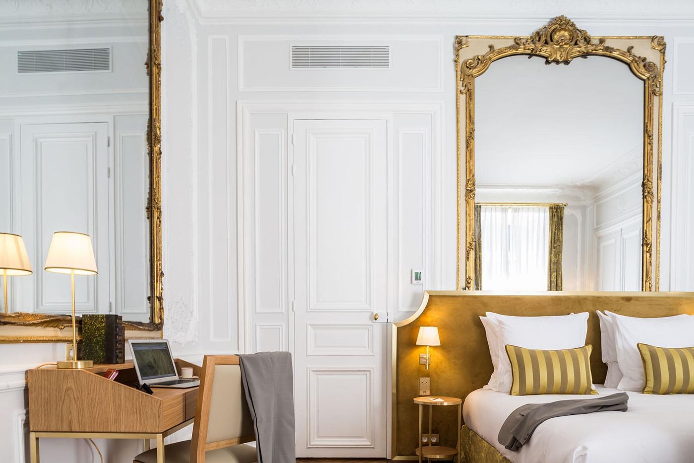 Hotel-Alfred-Sommier-Room-17