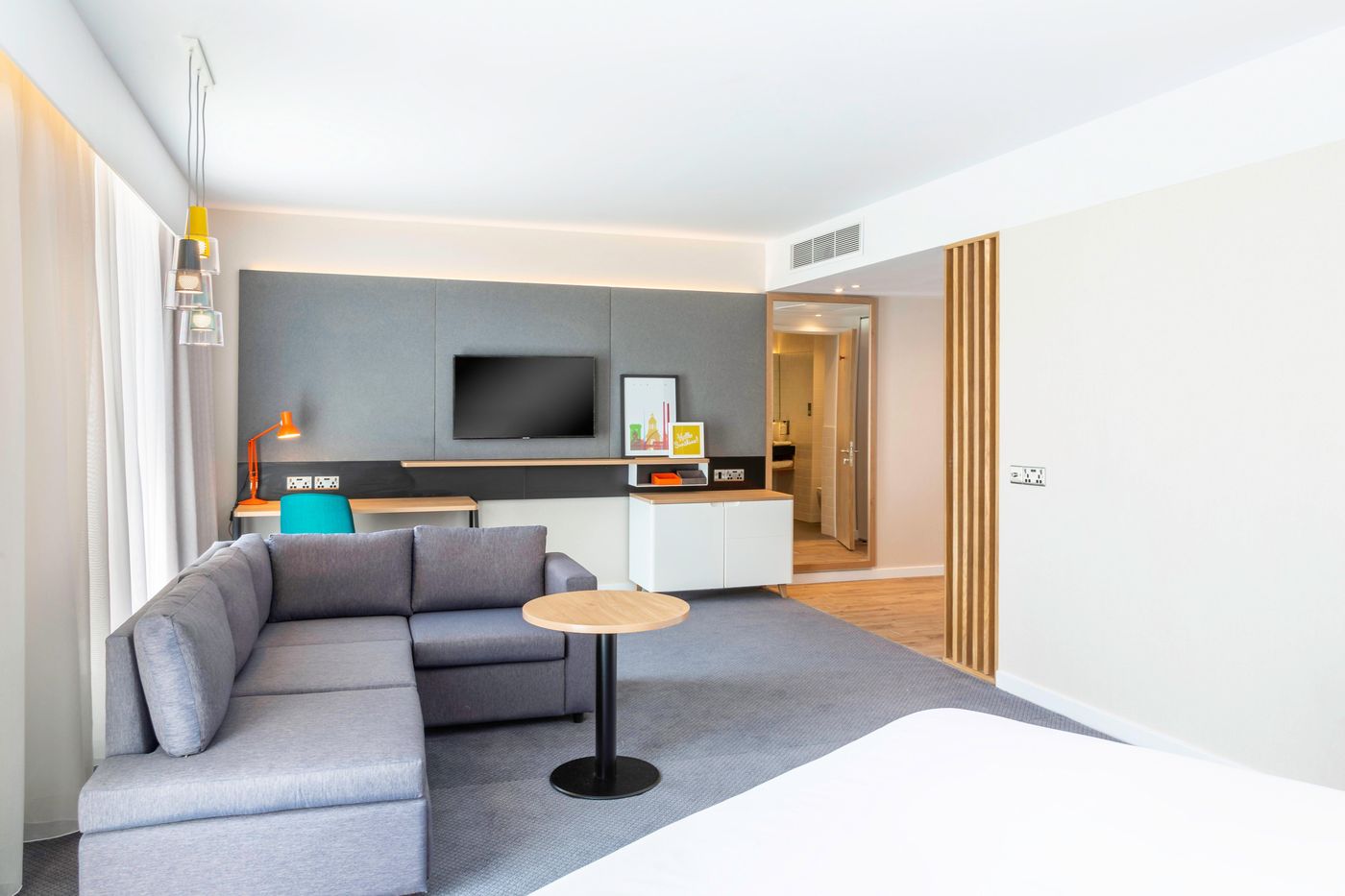Holiday-Inn-Dublin-Airport-Room-38