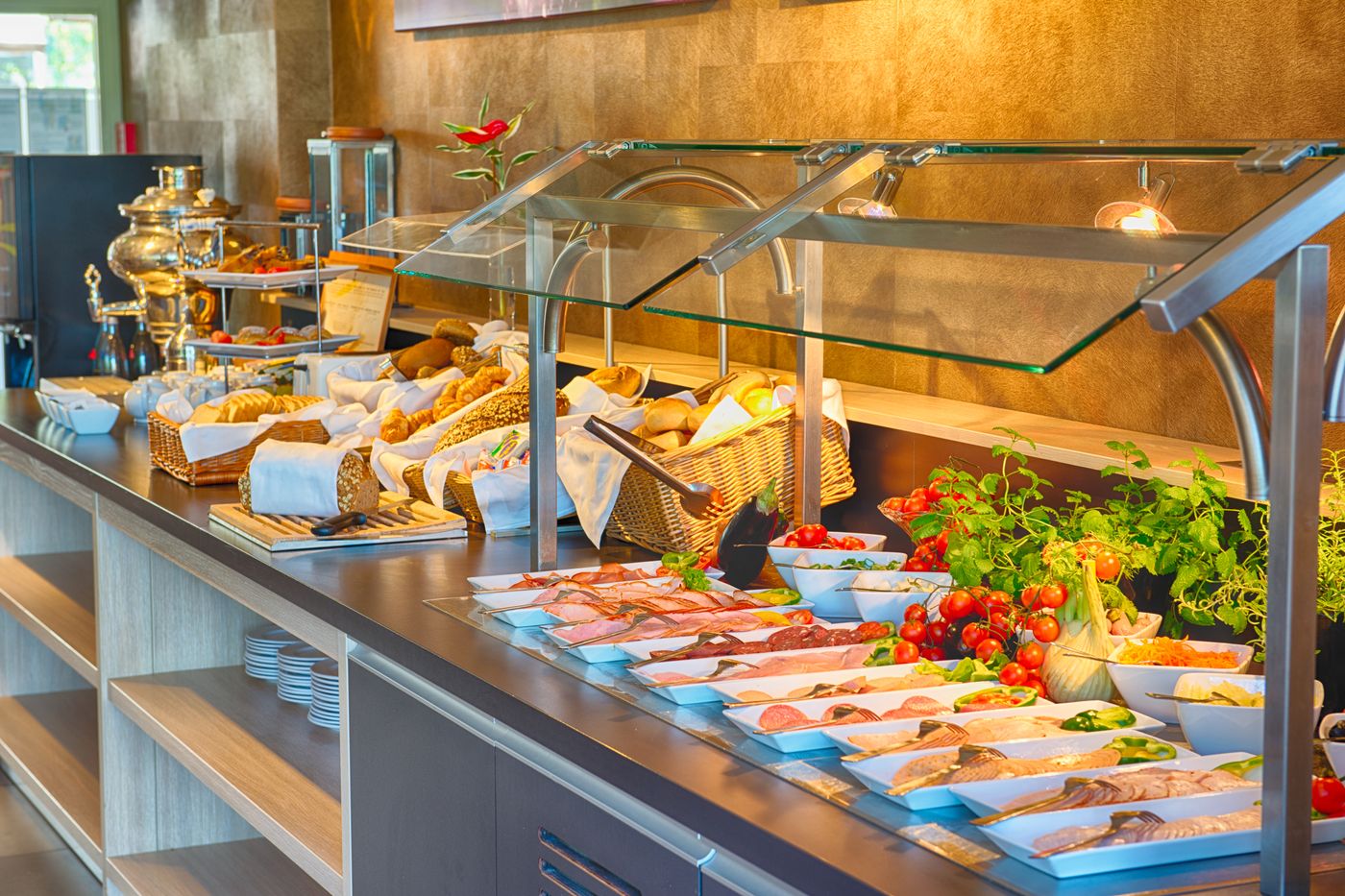 Leonardo-Royal-Hotel-Koeln-Am-Stadtwald-Restaurant-23