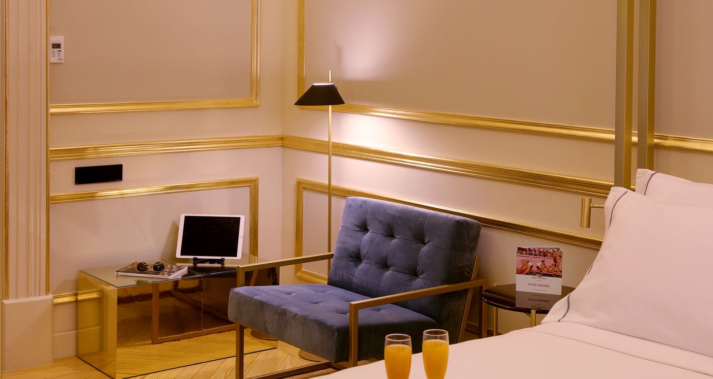 Axel-Hotel-Madrid---Adults-Only-Room-26