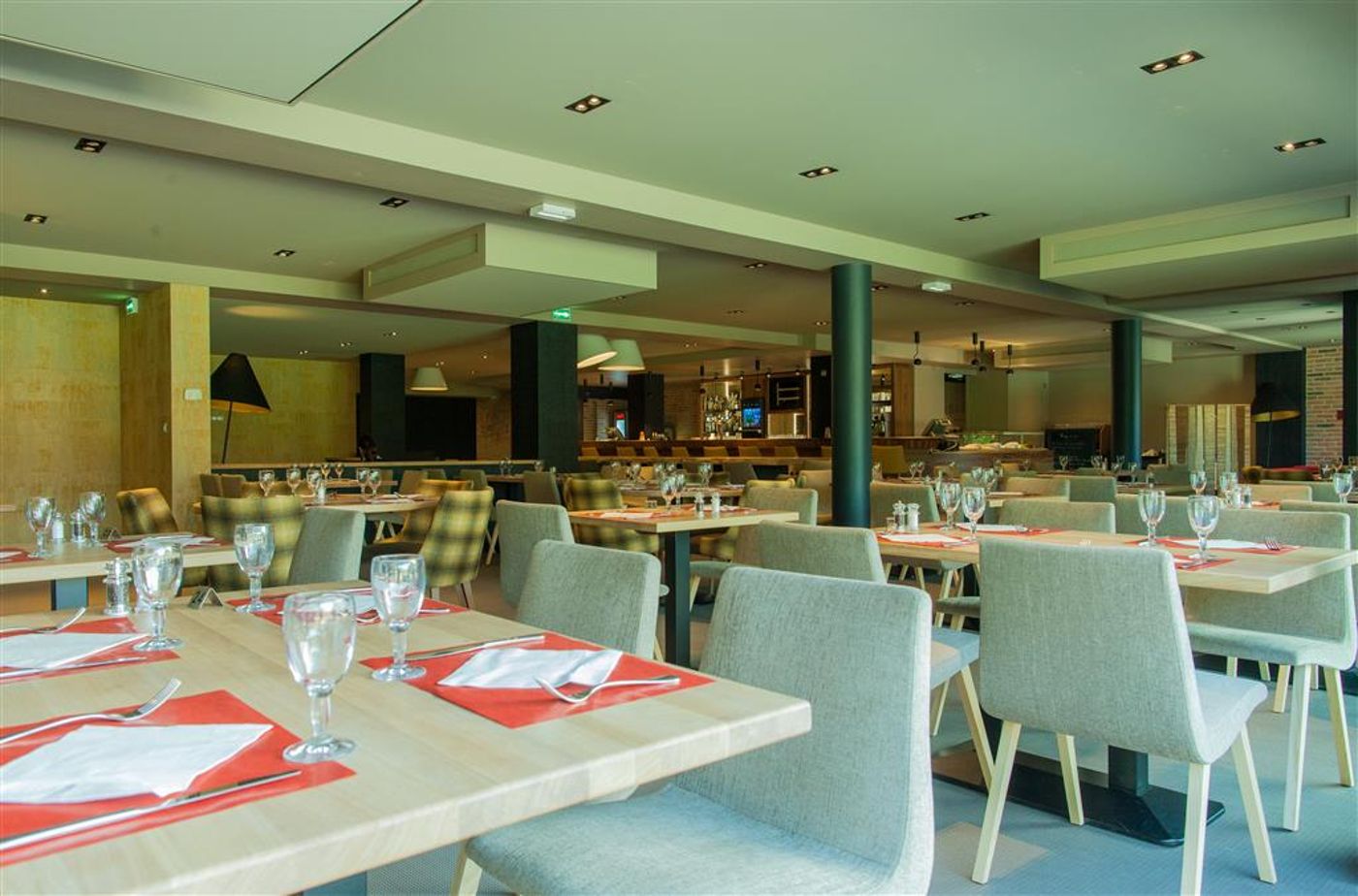 Best Western Golf du Gouverneur - France - MONTHIEUX, LIEU DIT LE BREUIL - Restaurant - 1