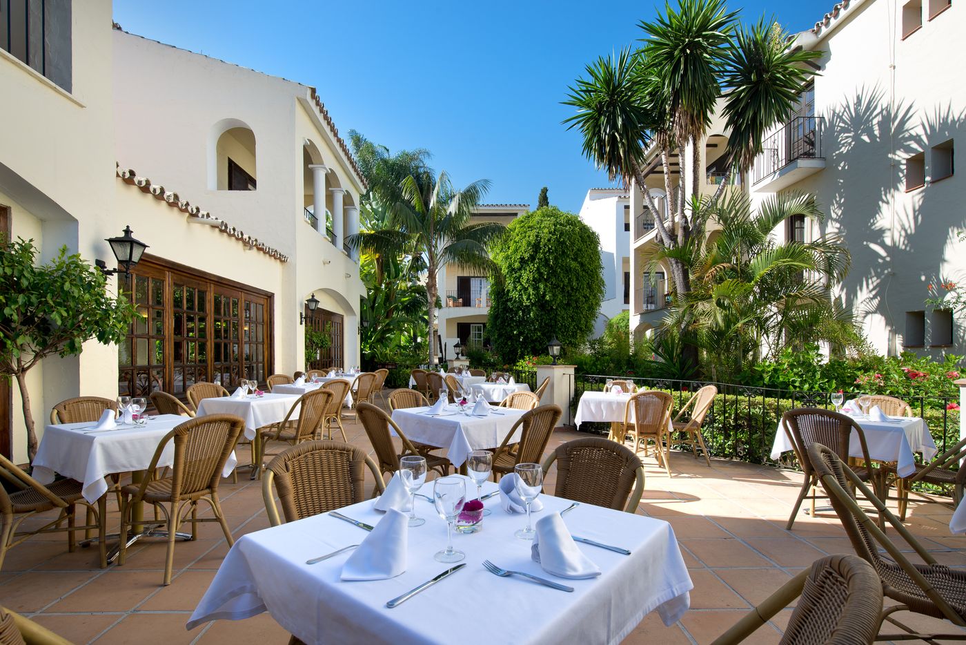 Bluebay-Banus-Restaurant-15