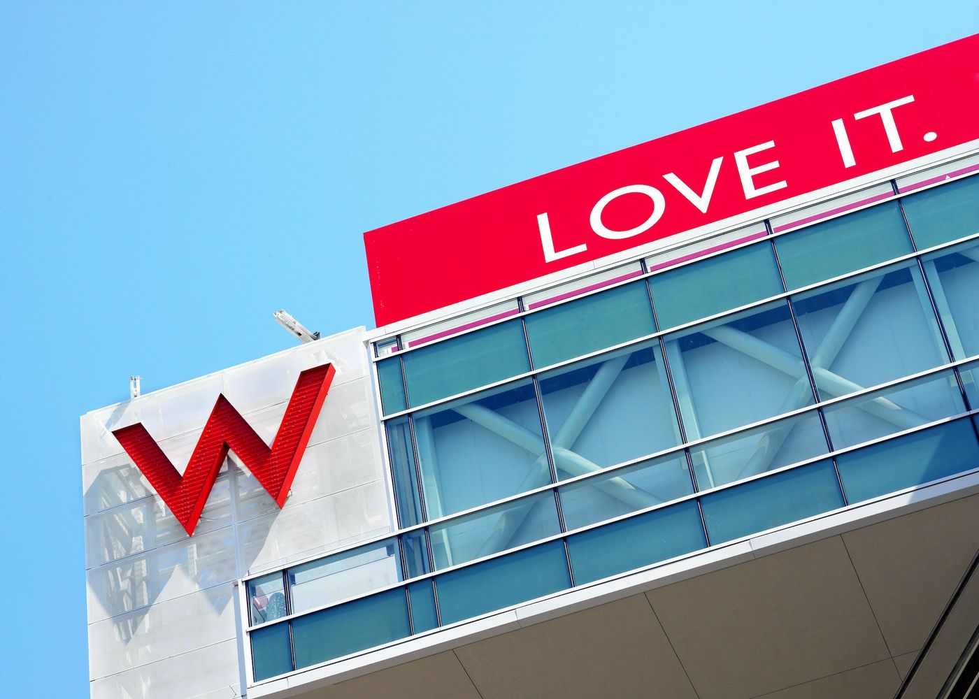 W-Hollywood-General-view-77