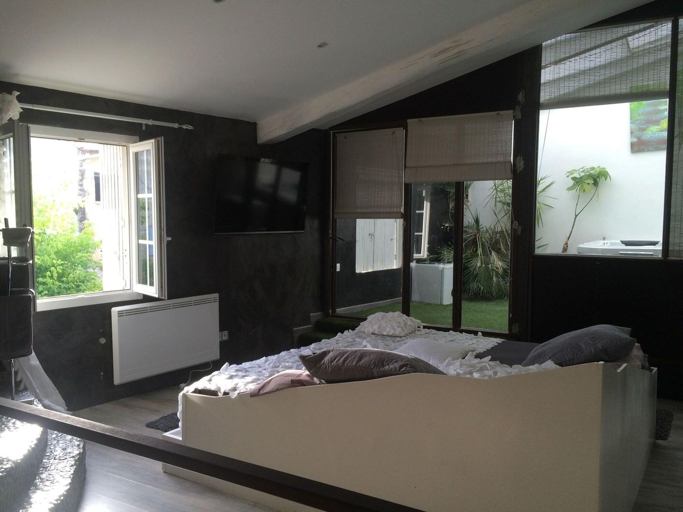 Les Chambres De Naevag-France-ST.-REMY-DE-PROVENCE-Room-7