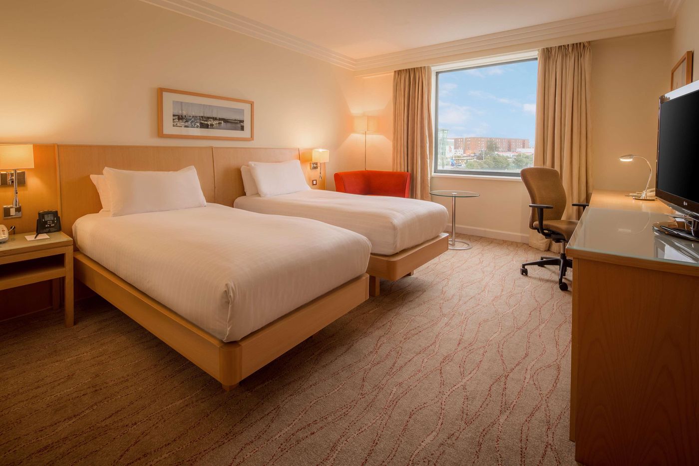 Hilton-Dublin-Airport-Room-13