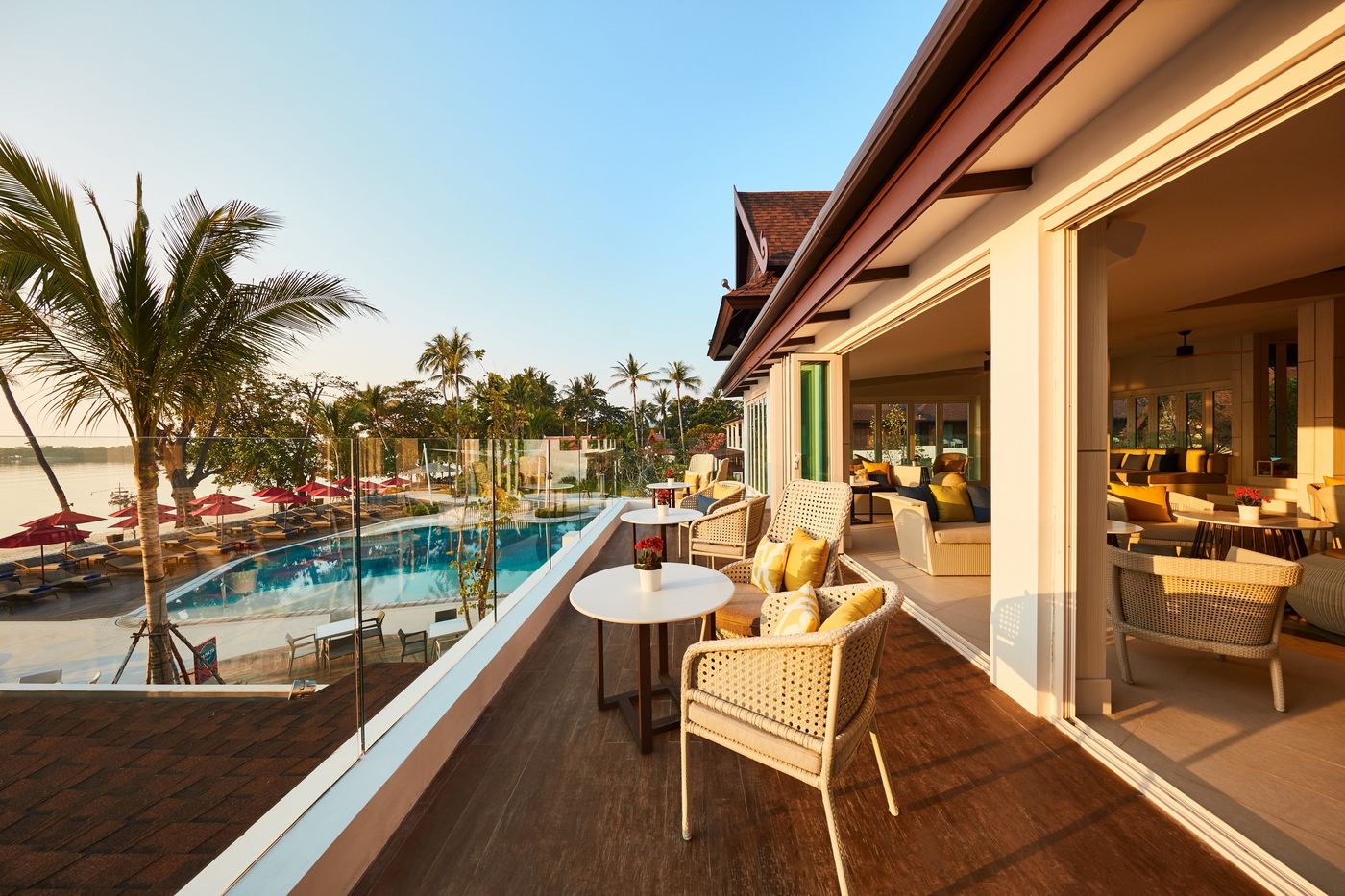 Amari-Koh-Samui-Terrace-15
