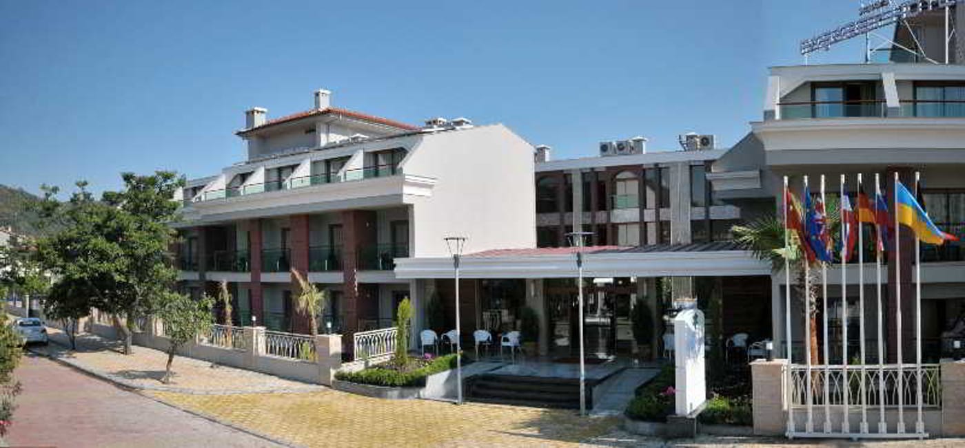 Pasabey-Hotel-General-view-2
