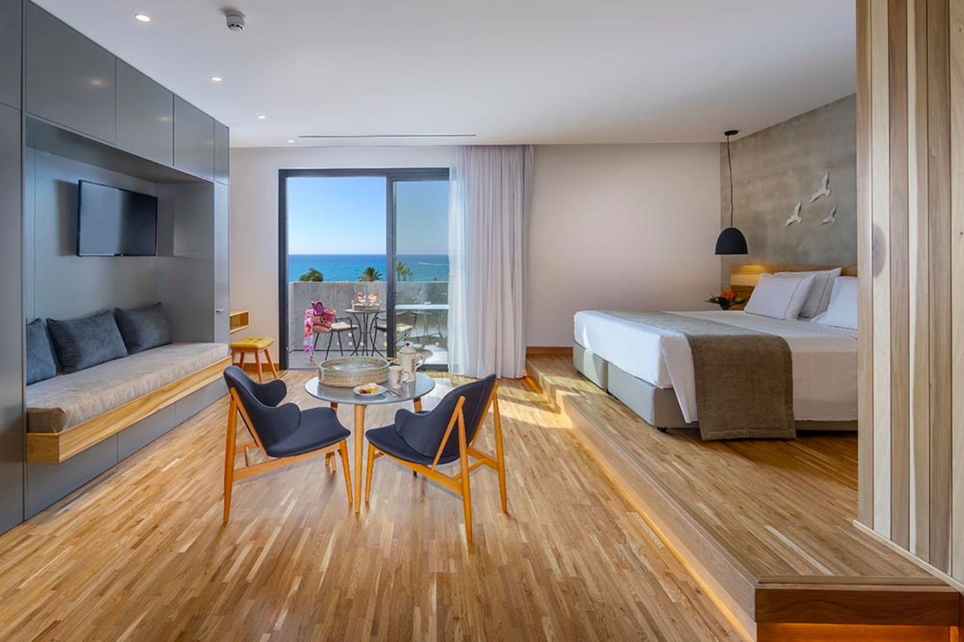 Anemi-Hotel-and-Suites-Room-13