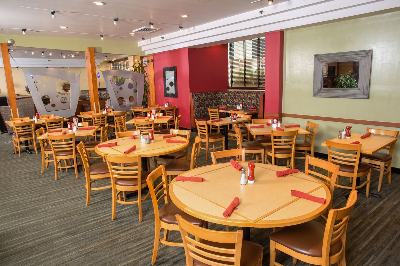 The-Inn-at-Longwood---Boston-Restaurant-21