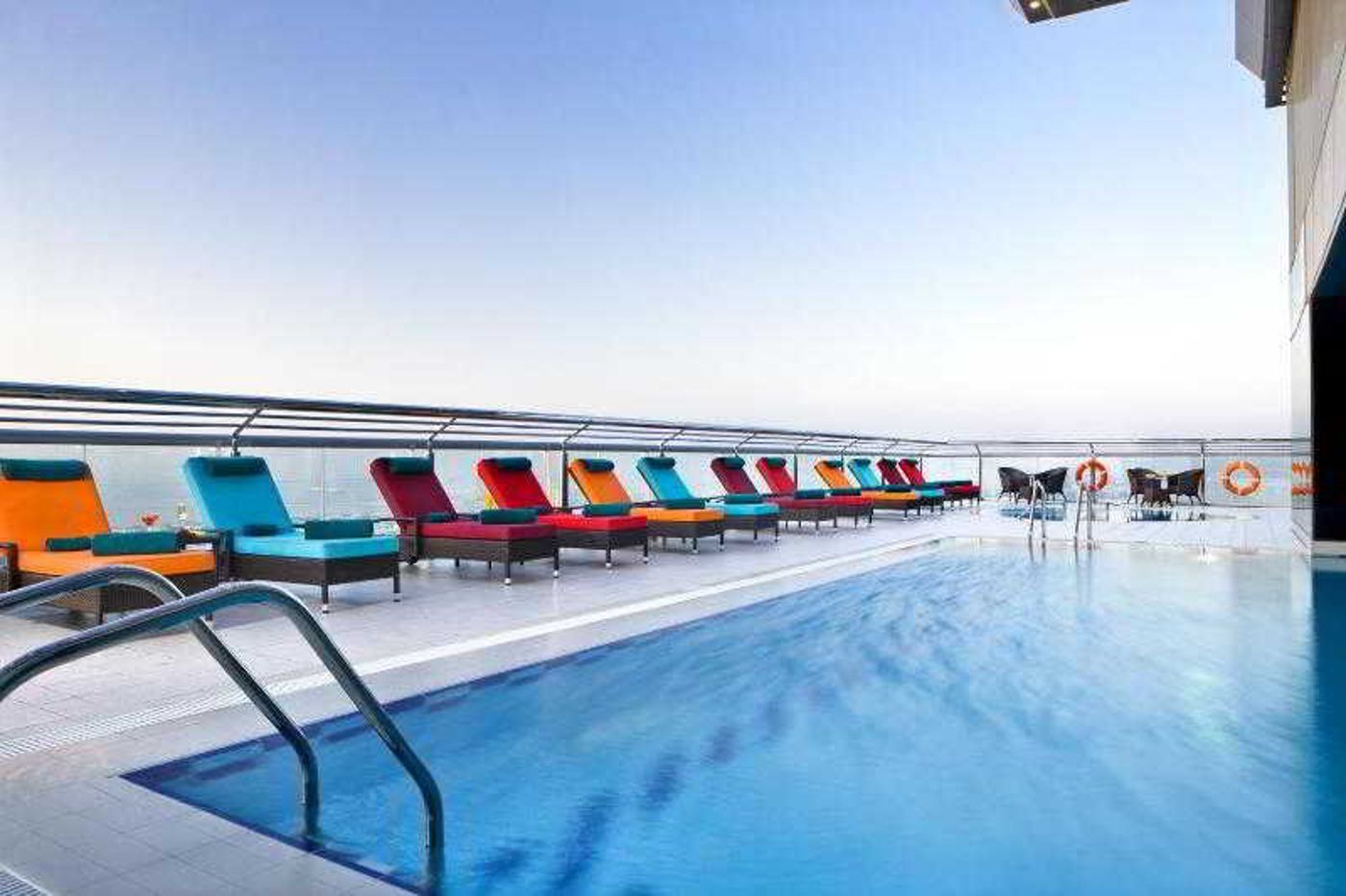 Four-Points-by-Sheraton-Sheikh-Zayed-Road-Pool-3