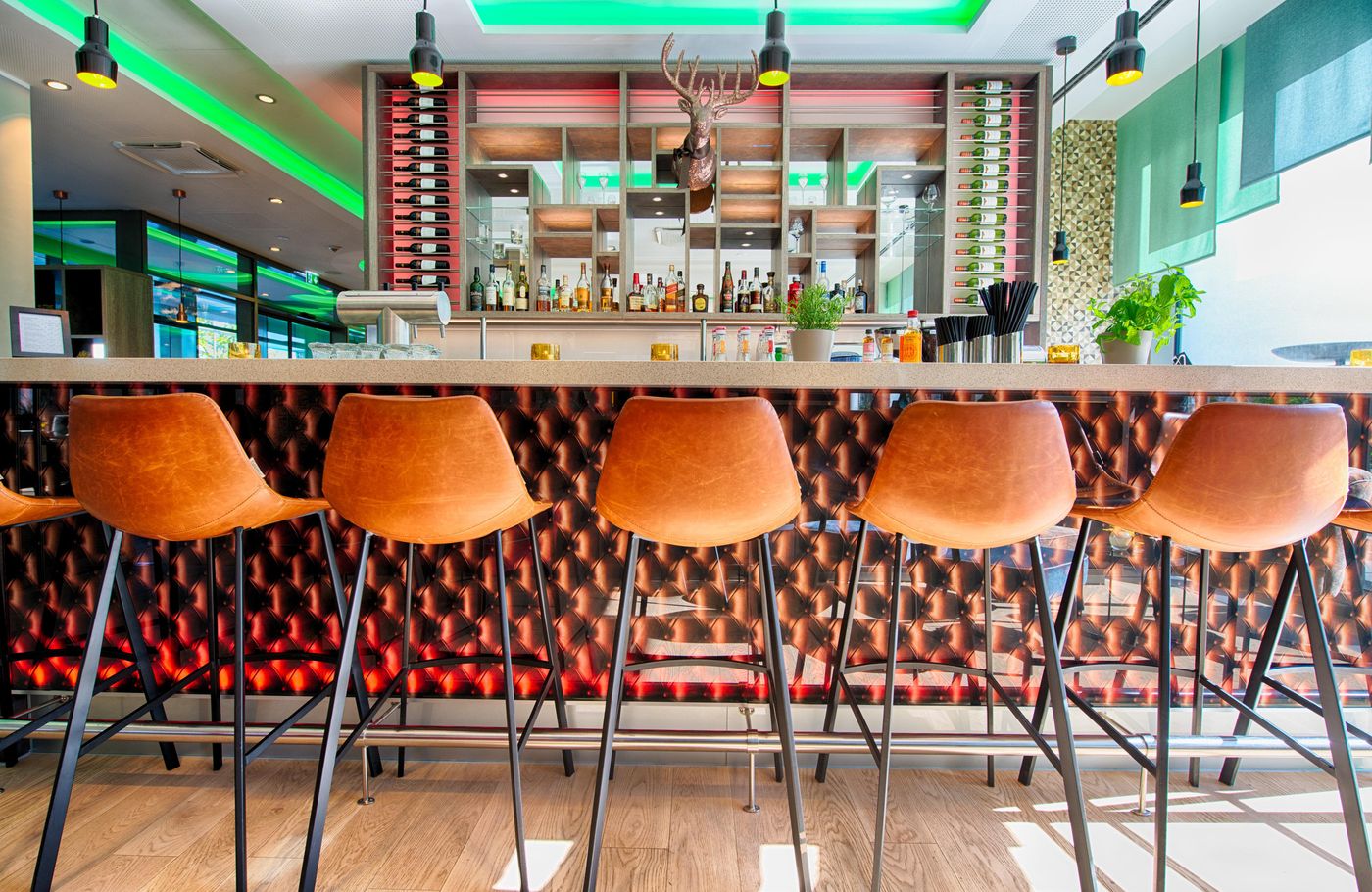 Leonardo-Hotel-Munich-City-South-Bar-21