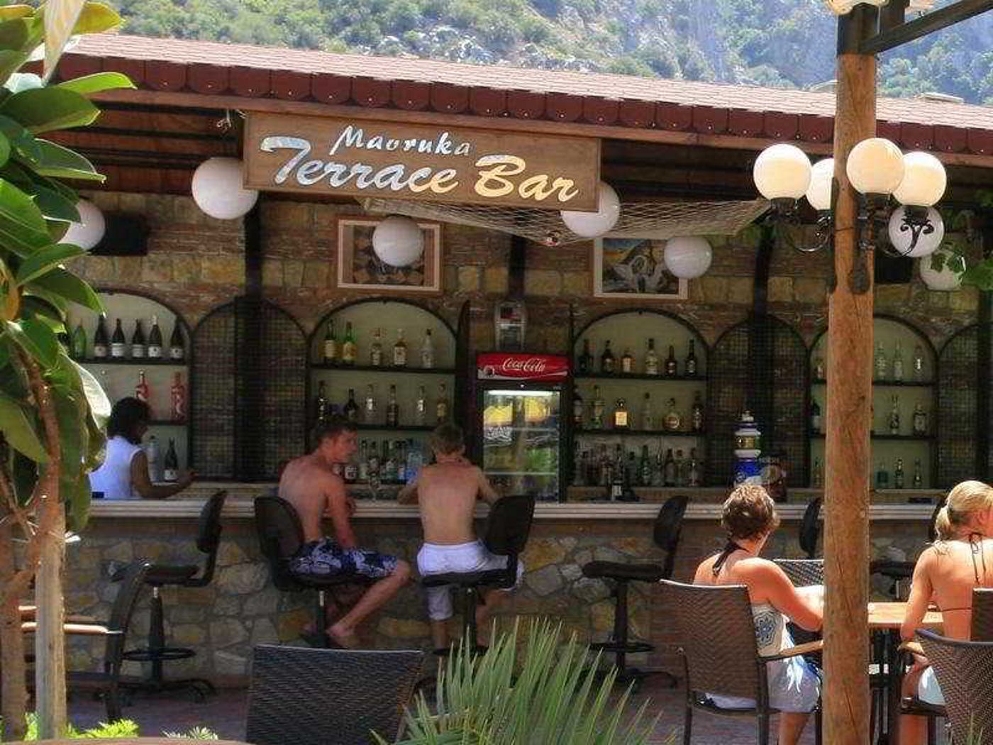 Mavruka-Bar-20