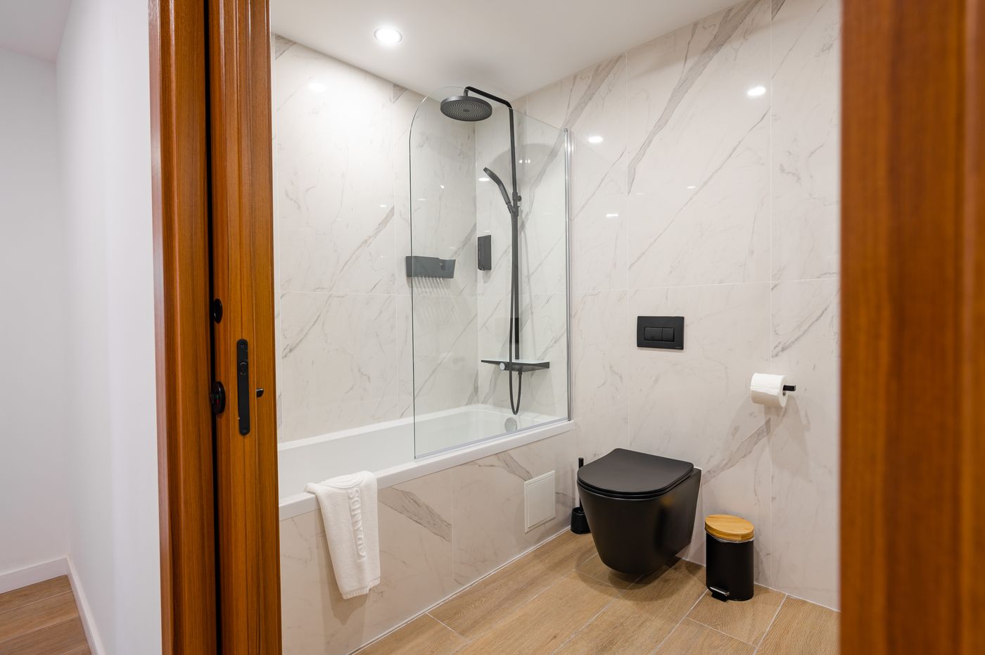 Grands-Suites-Hotel-Residences---Spa-Room-84