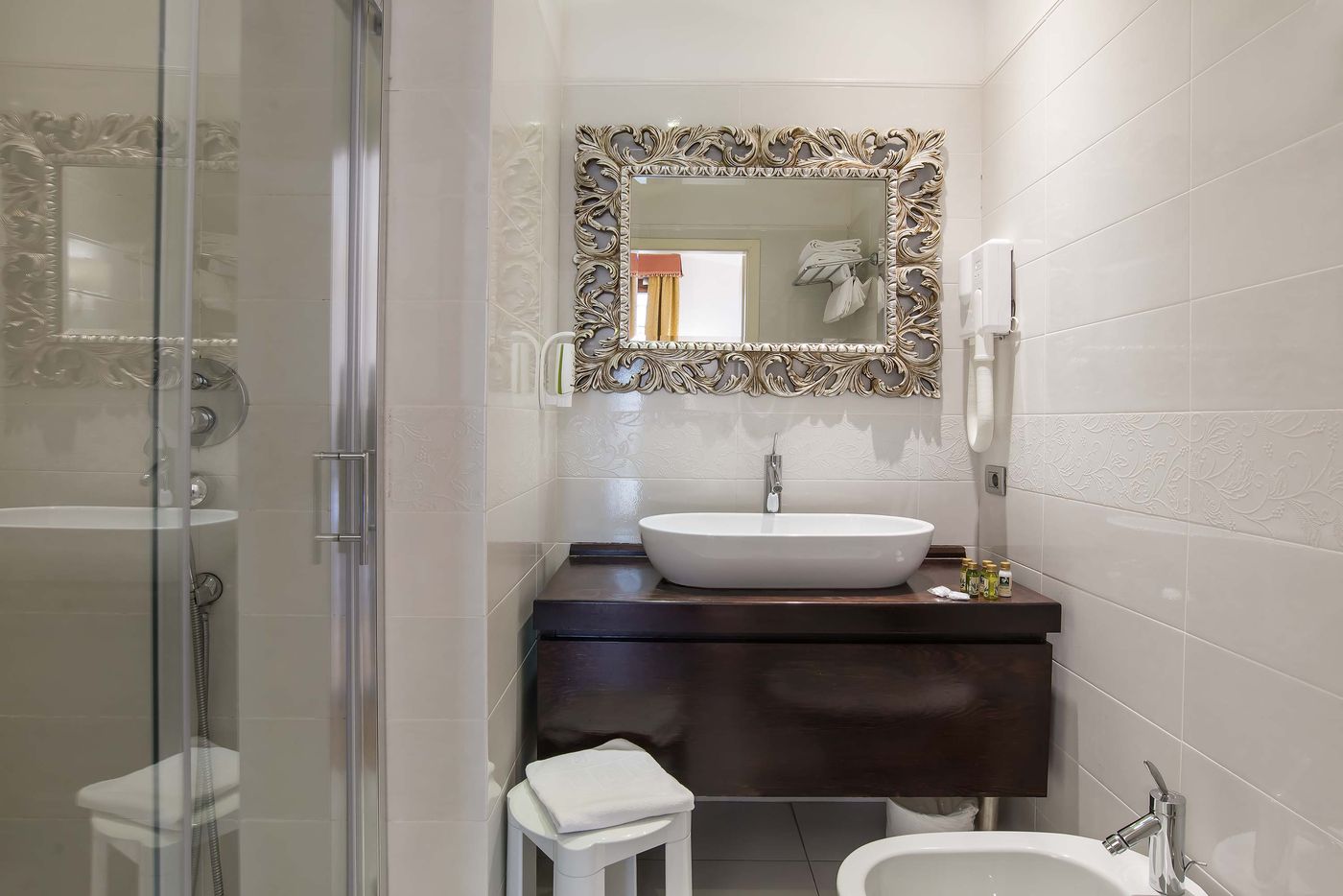 Atlantic-Palace-Room-53