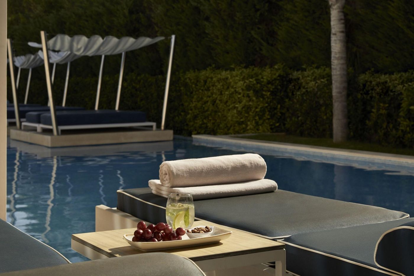 Kermia-Beach-Bungalow-Hotel-Room-10