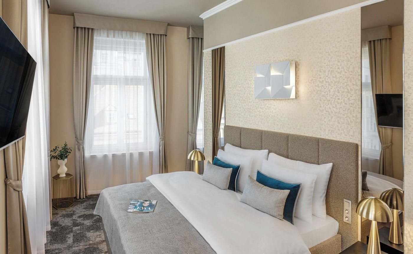 Hotel-Maestro-Room-22