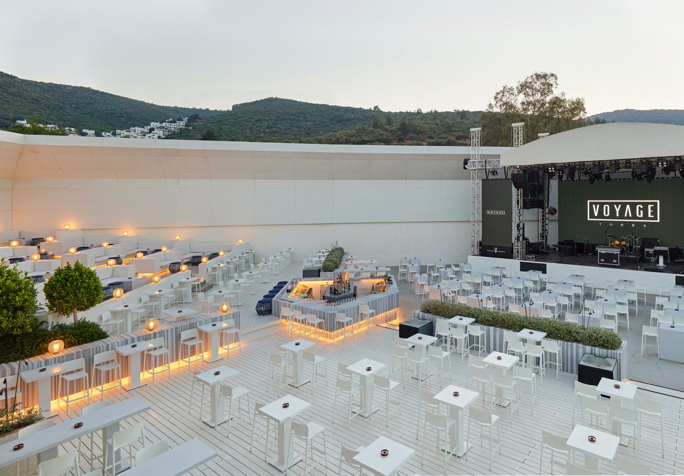 Voyage Torba and Private