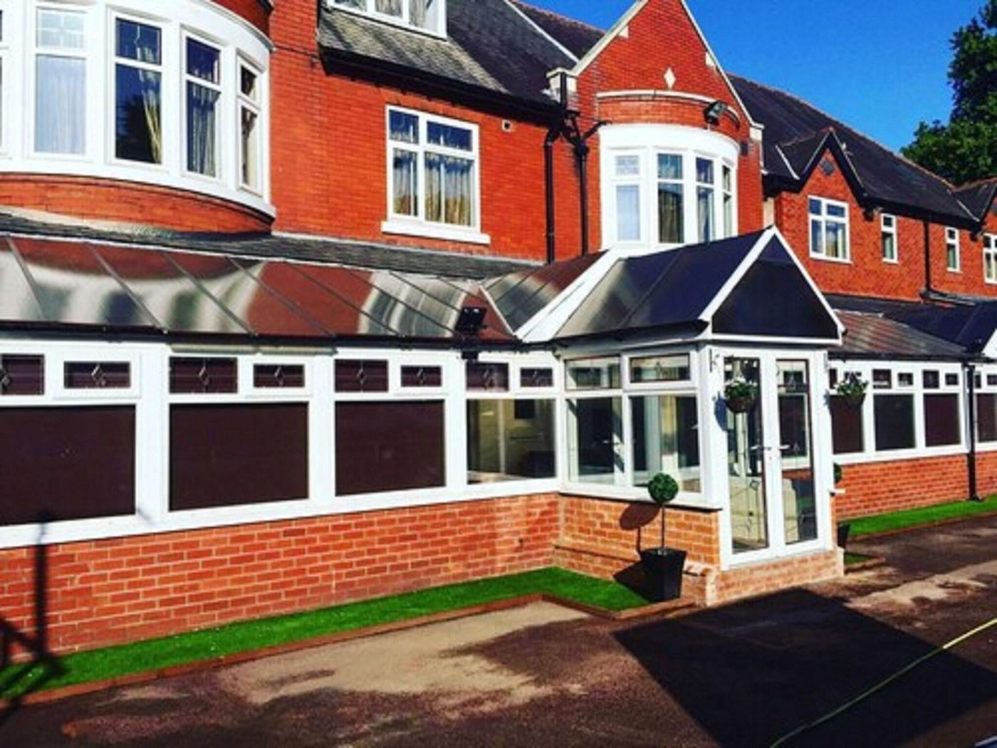 Trivelles Mayfair-United Kingdom-STOCKPORT-General view-6