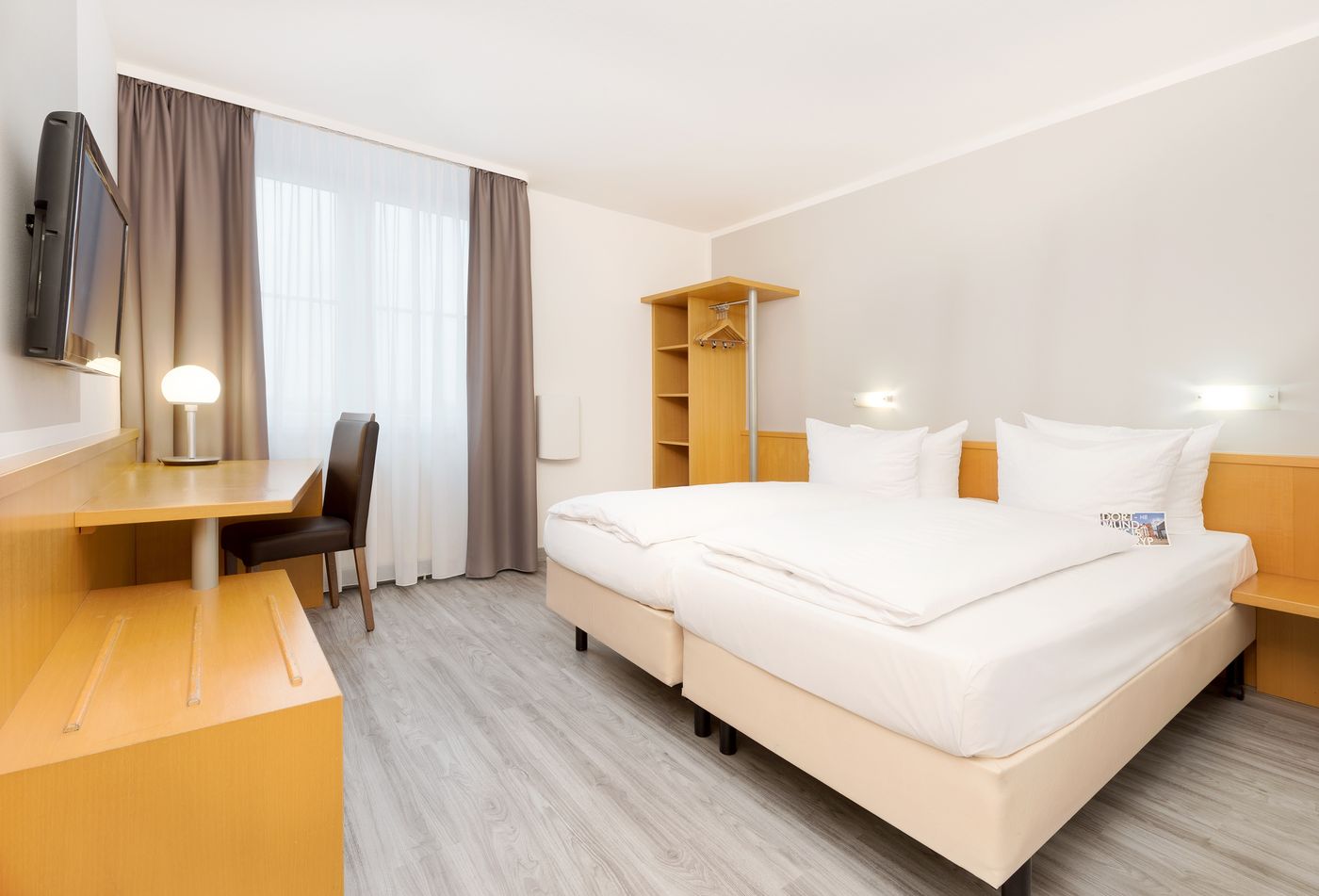 Courtyard By Marriott Dortmund-Germany-Dortmund-Room-10