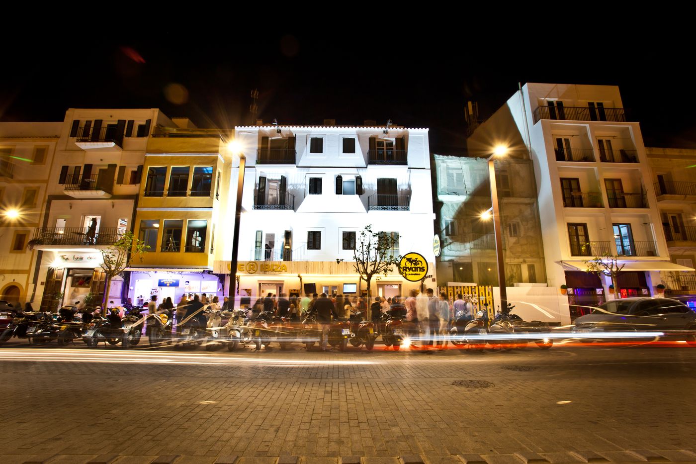 Hotel-Ryans-La-Marina-Terrace-7