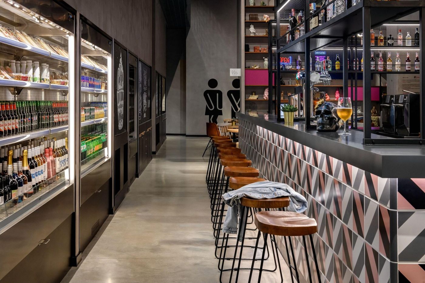 Moxy-Lisboa-Oriente-Restaurant-6